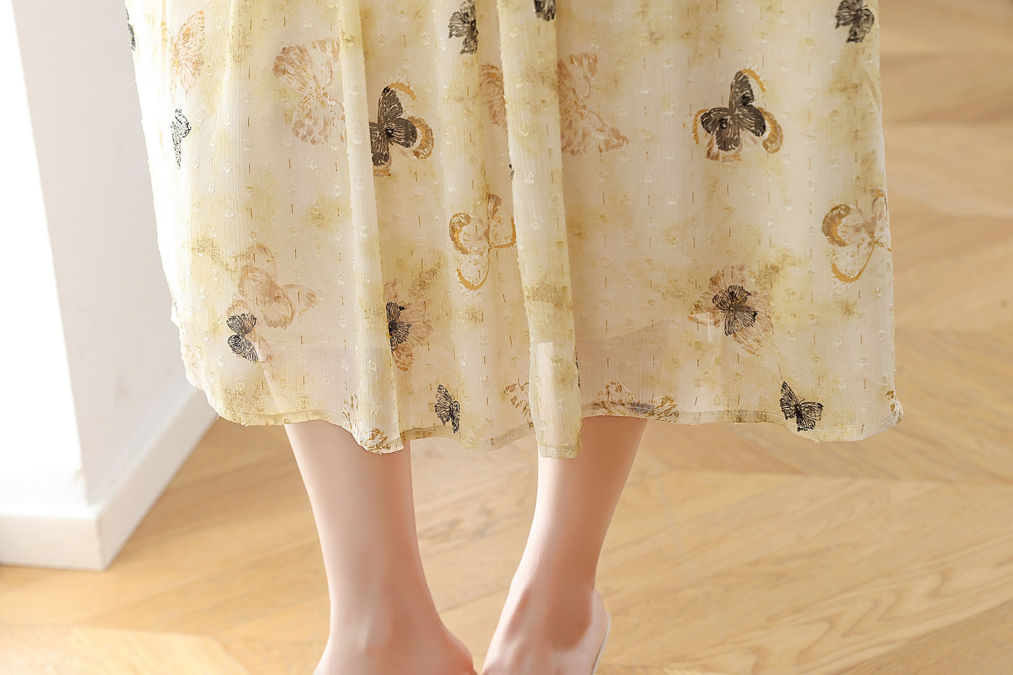 Women's Chffion V-Neck Floral Print Midi Dress