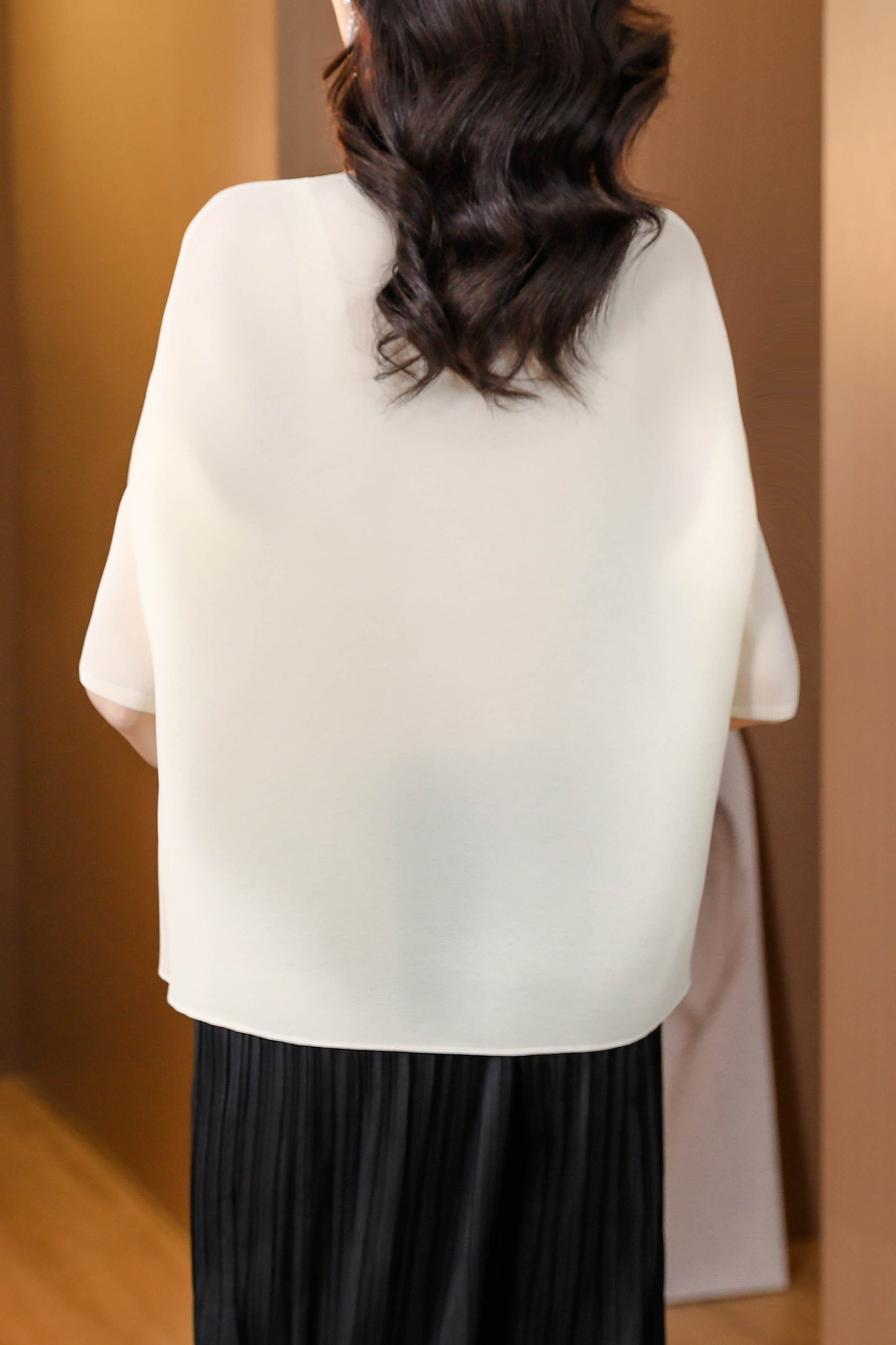 Pleats Batwing sleeve Elastic Tunic Pullover Top - LAI MENG FIVE CATS