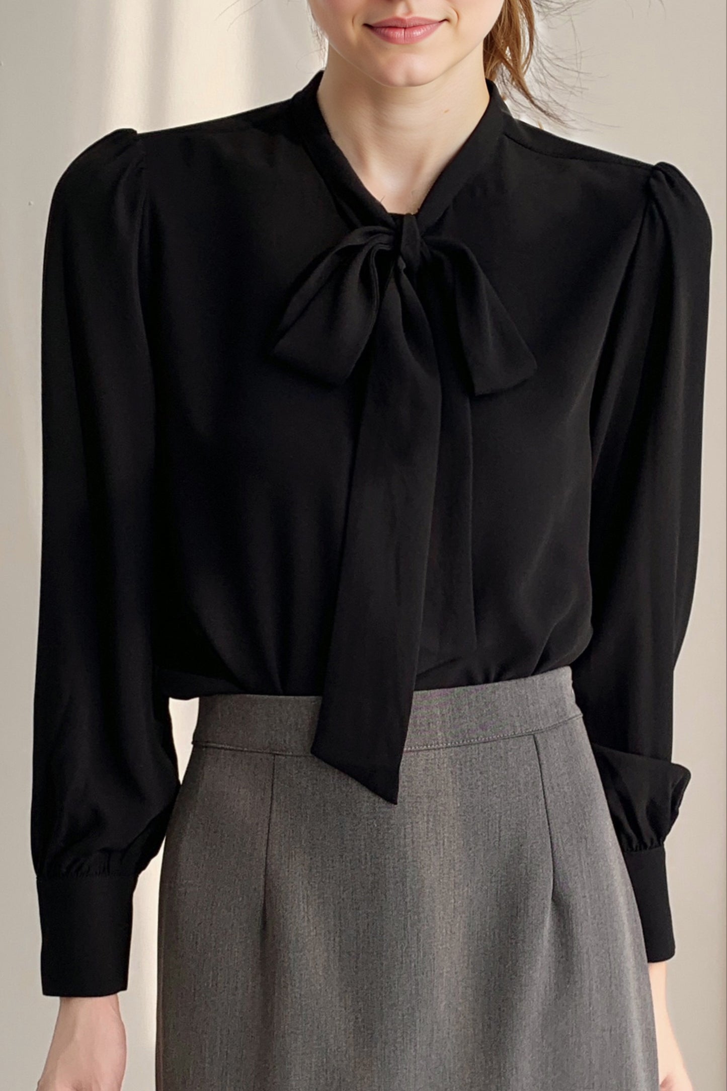 Women's Stain Shirt Tie Neck Long Sleeve Blouse Top