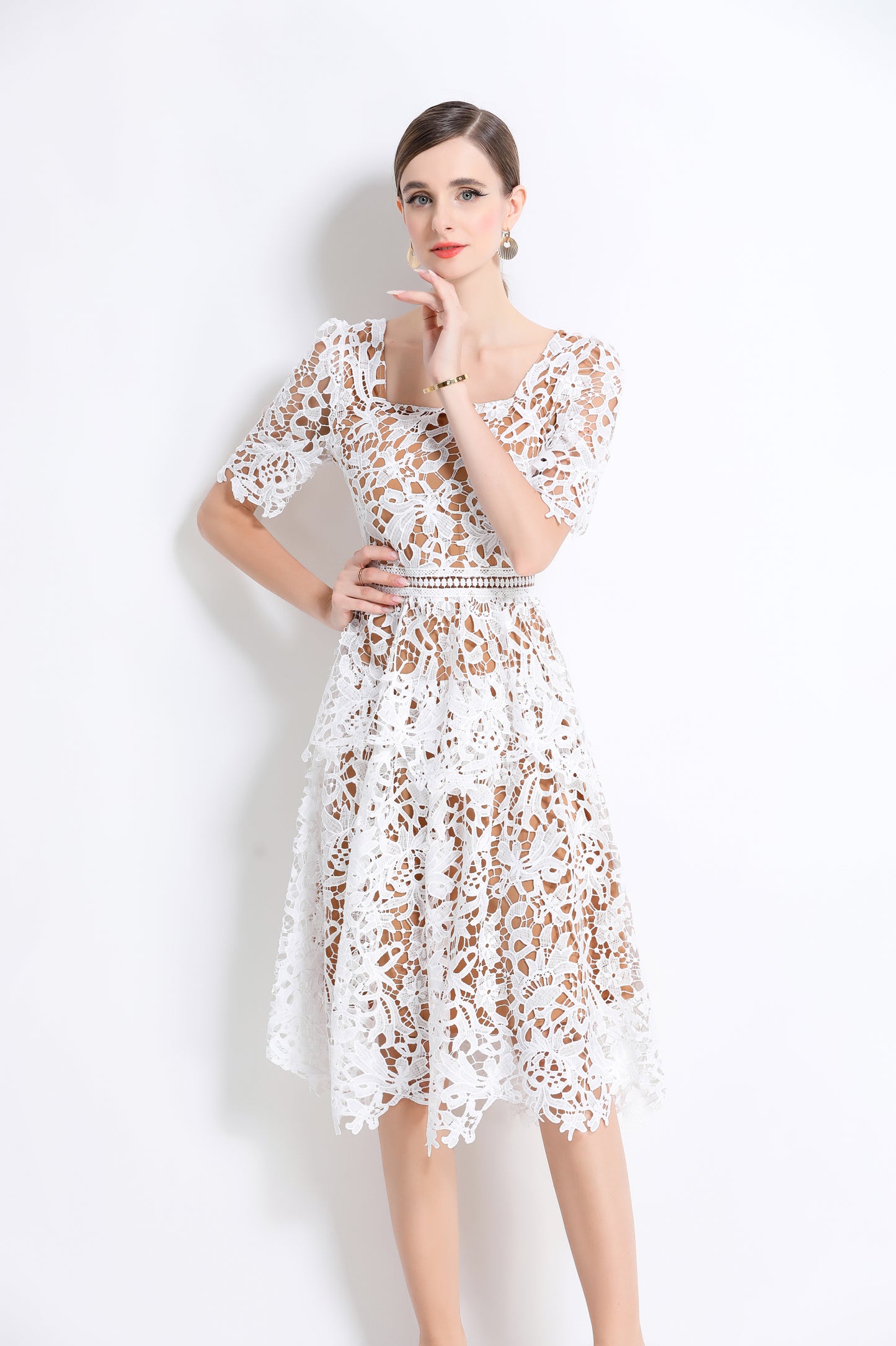 Women's Lace Square Neck Sort Sleeve Midi Dress