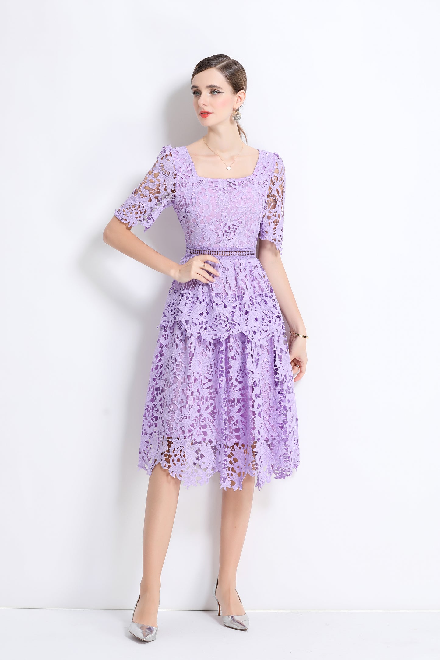 Women's Lace Square Neck Sort Sleeve Midi Dress