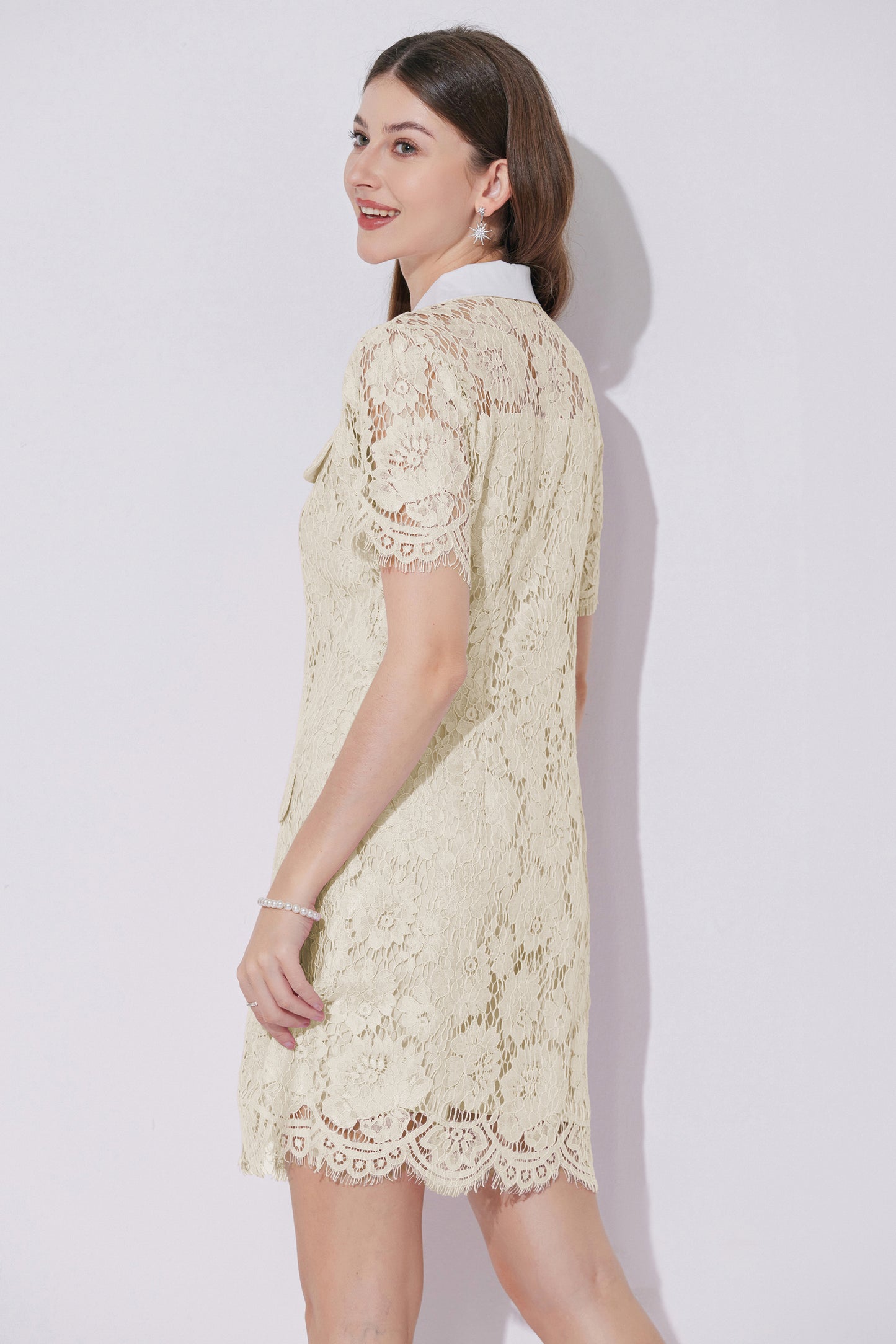 Women's Lace Floral Contrast Collar Mini Dress