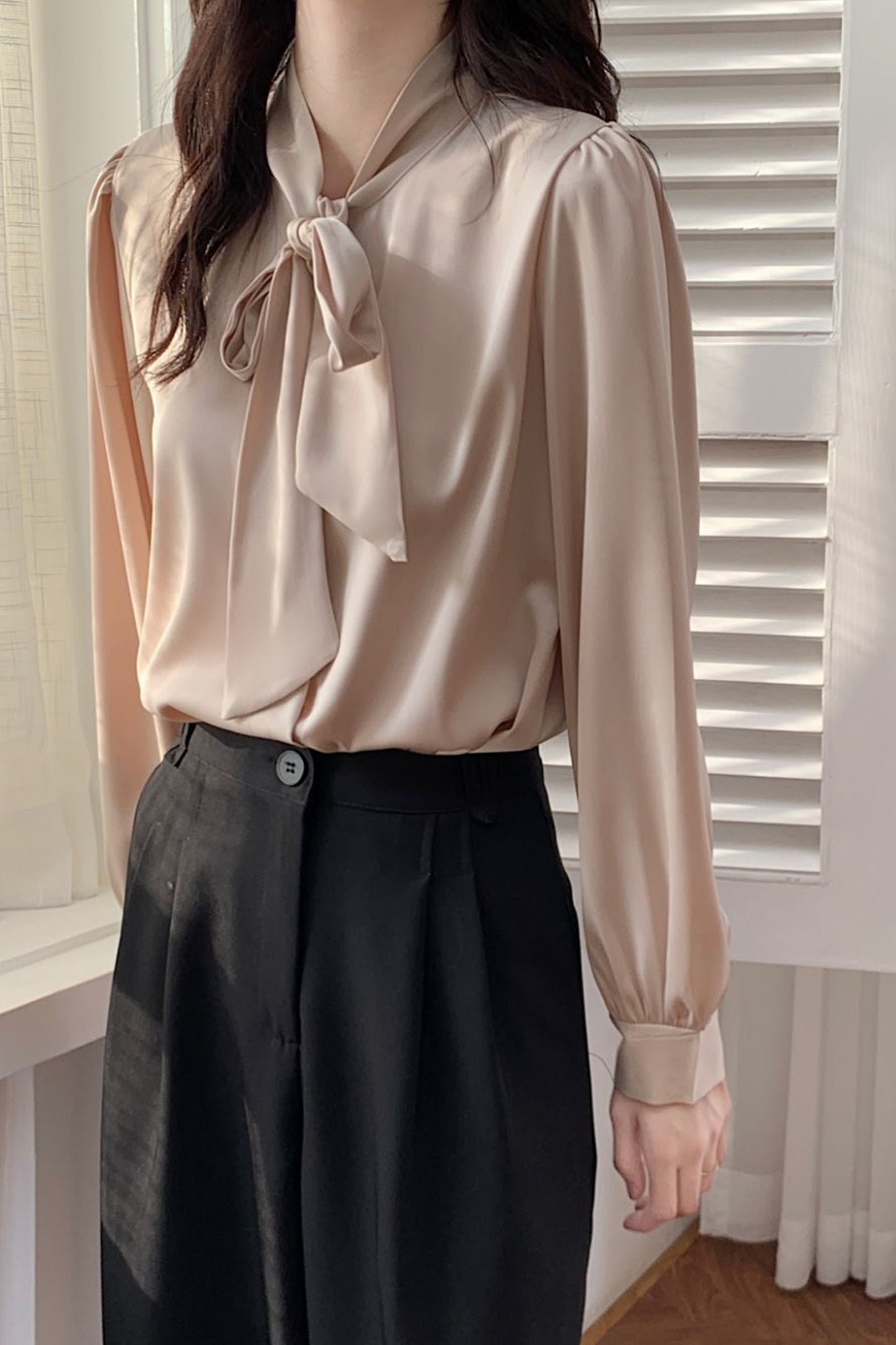 Women's Stain Shirt Tie Neck Long Sleeve Blouse Top