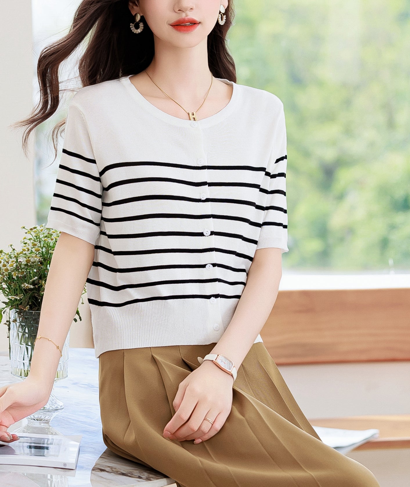 Women's Stripes Short Sleeve Knit Cardigan Tops