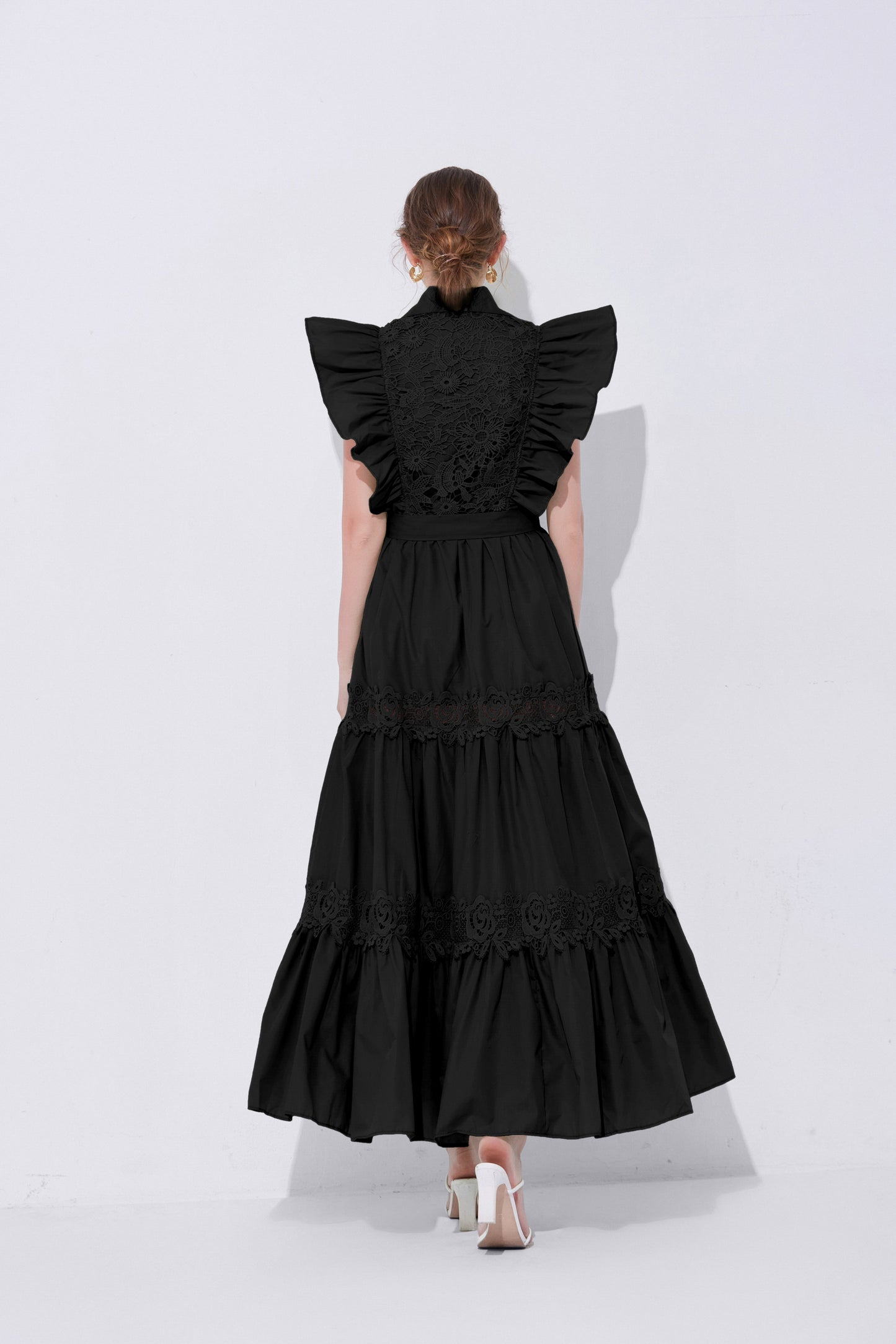 Women's Sleeveless Ruffles Lace Button  Mixi Dress