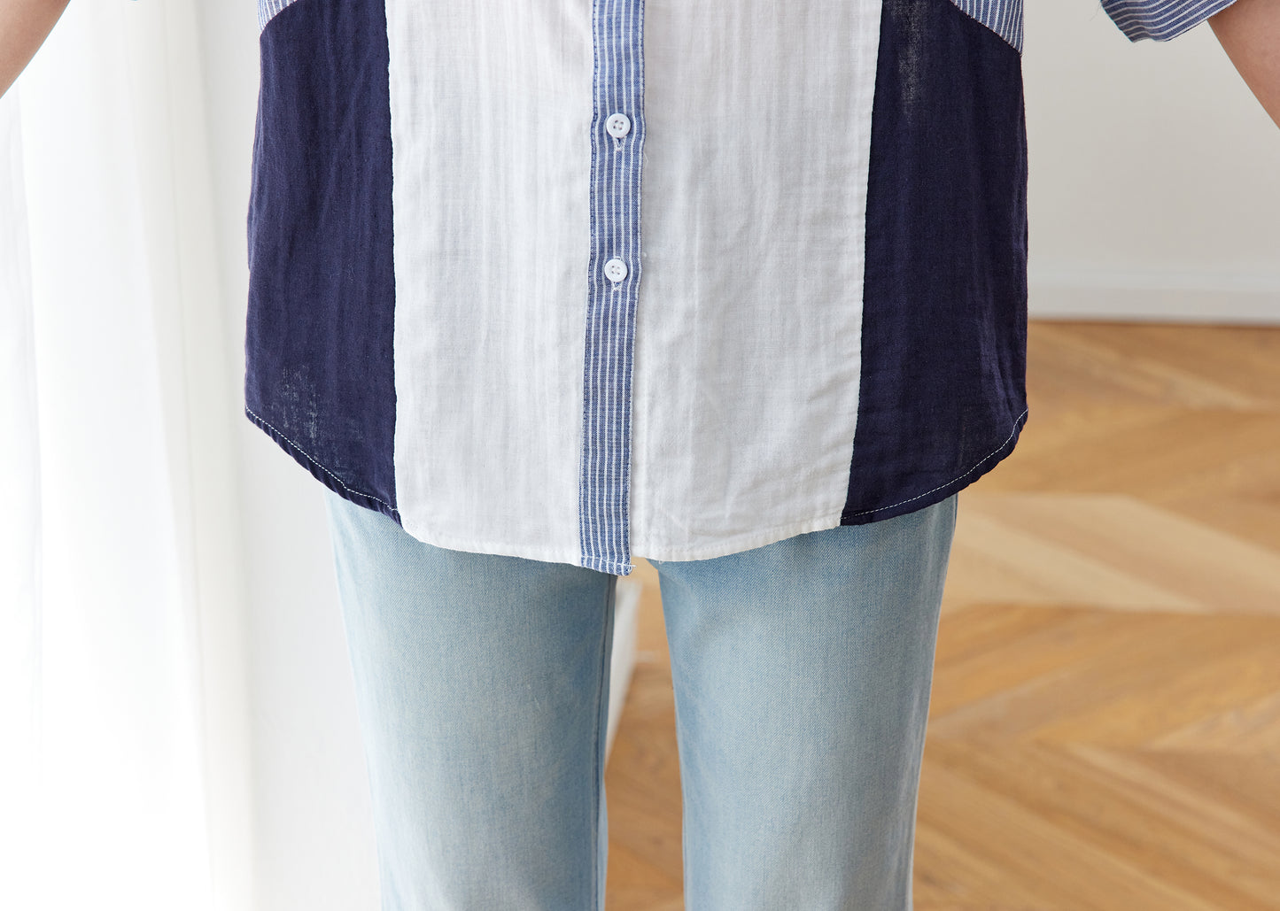 Cotton Colorblock Mandarin Collar Shirt – White & Navy