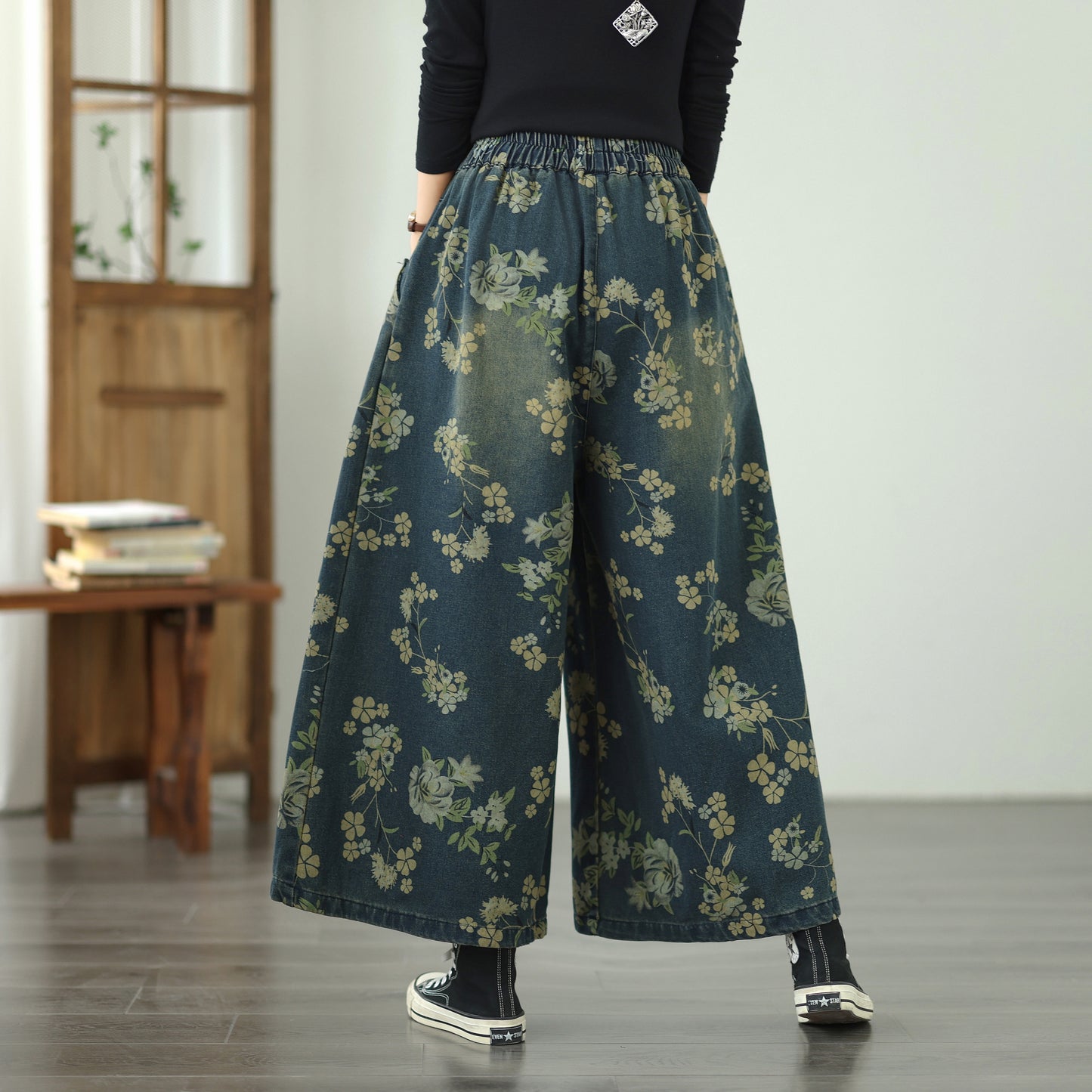 Women's Loose Elastic Waist Wide Leg Denim