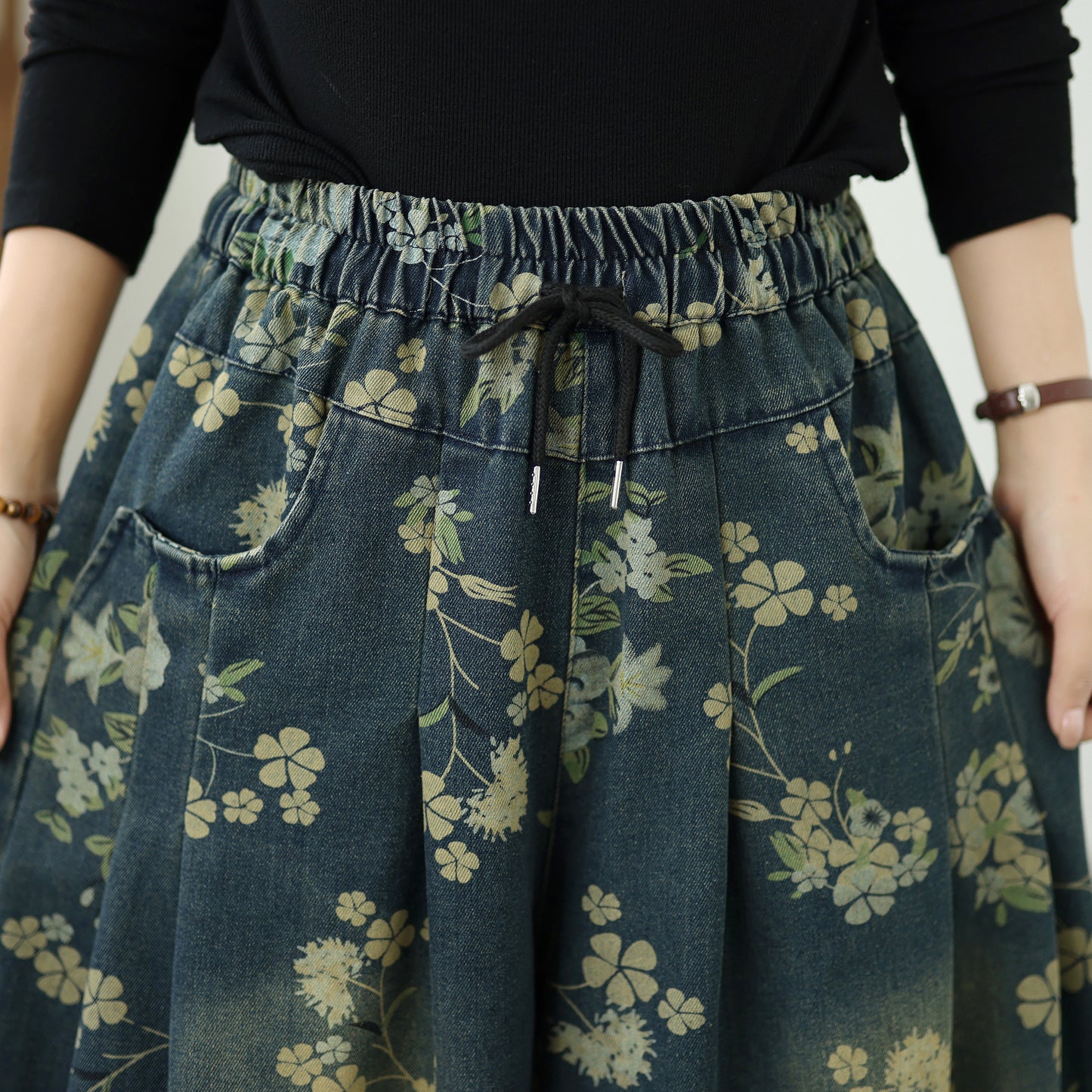 Women's Loose Elastic Waist Wide Leg Denim