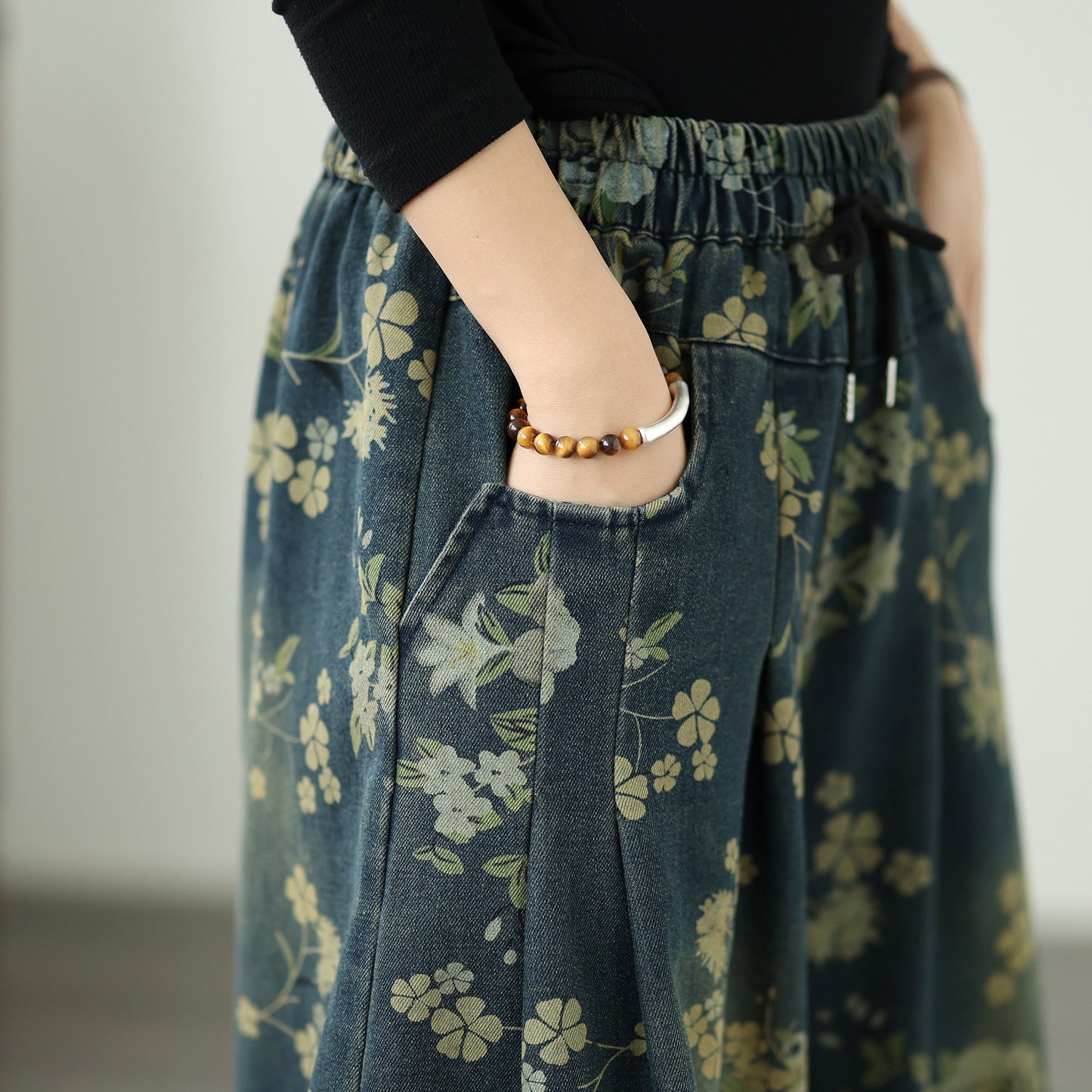 Women's Loose Elastic Waist Wide Leg Denim