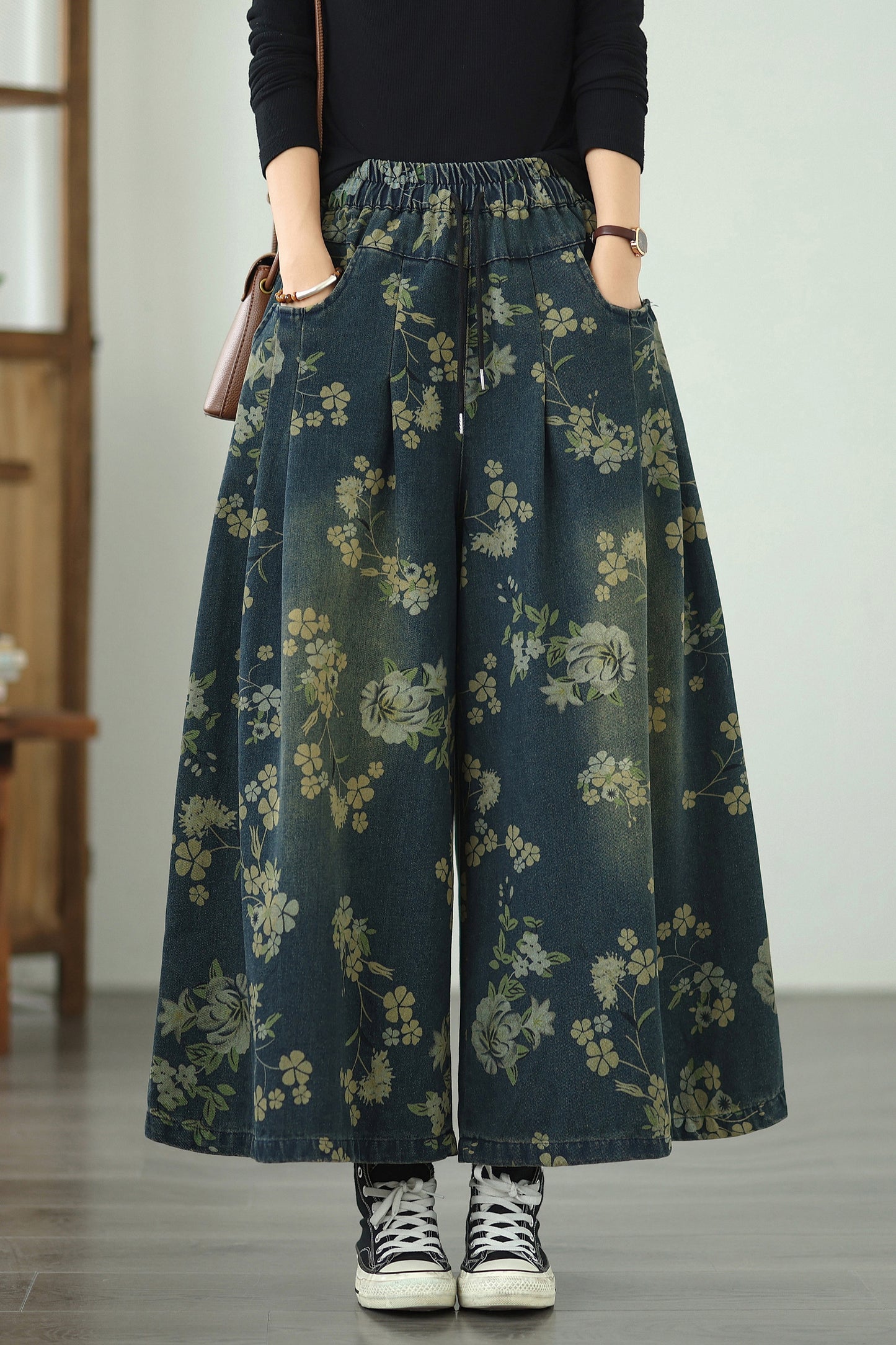 Women's Loose Elastic Waist Wide Leg Denim