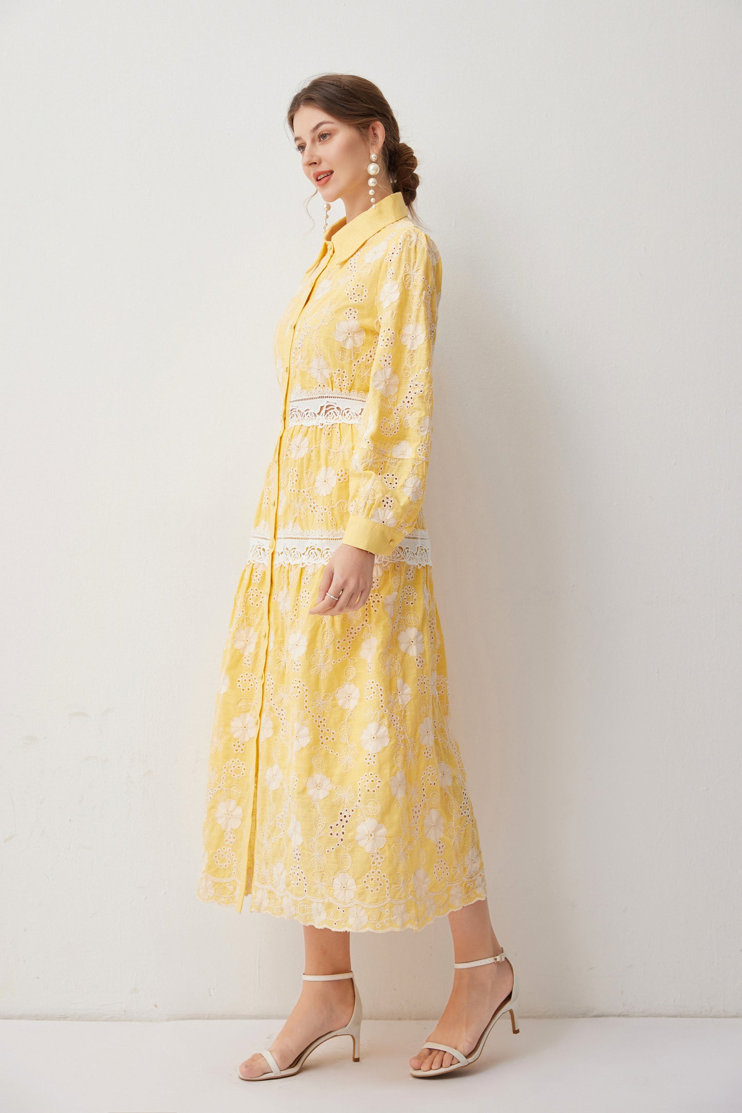 Women's Embroidery Hollow Out Lace Midi Dress