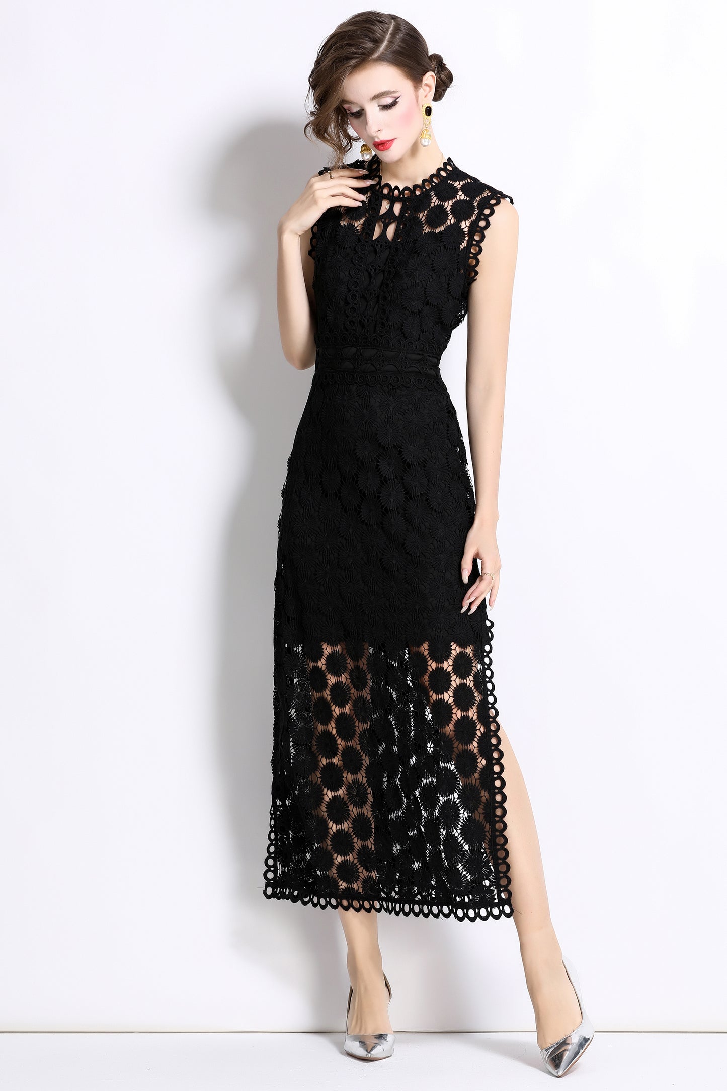 Women's Lace Eyelet Sleeveless Split Midi Dress