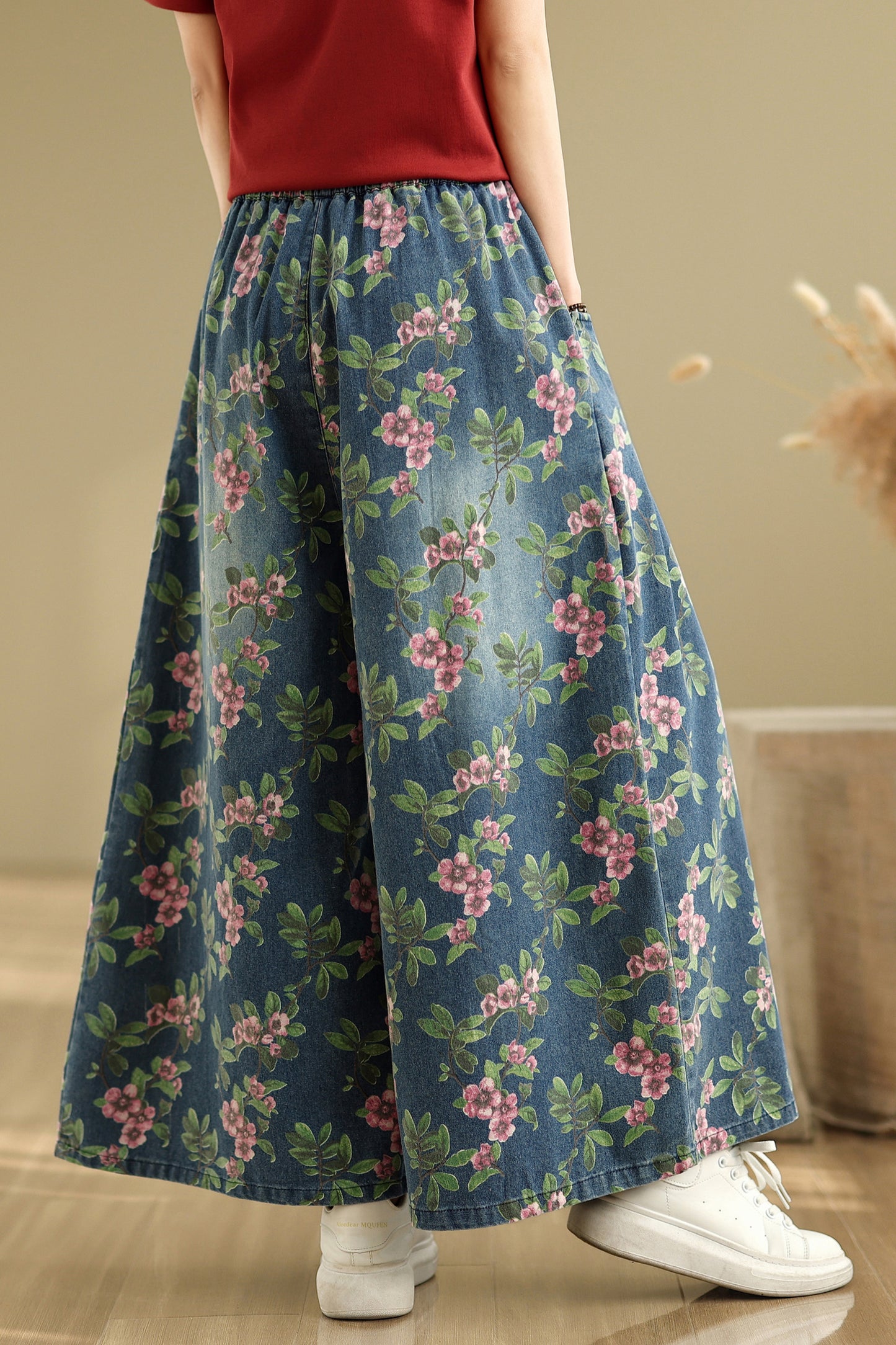 Women's Loose Elastic Waist Wide Leg Denim Pants