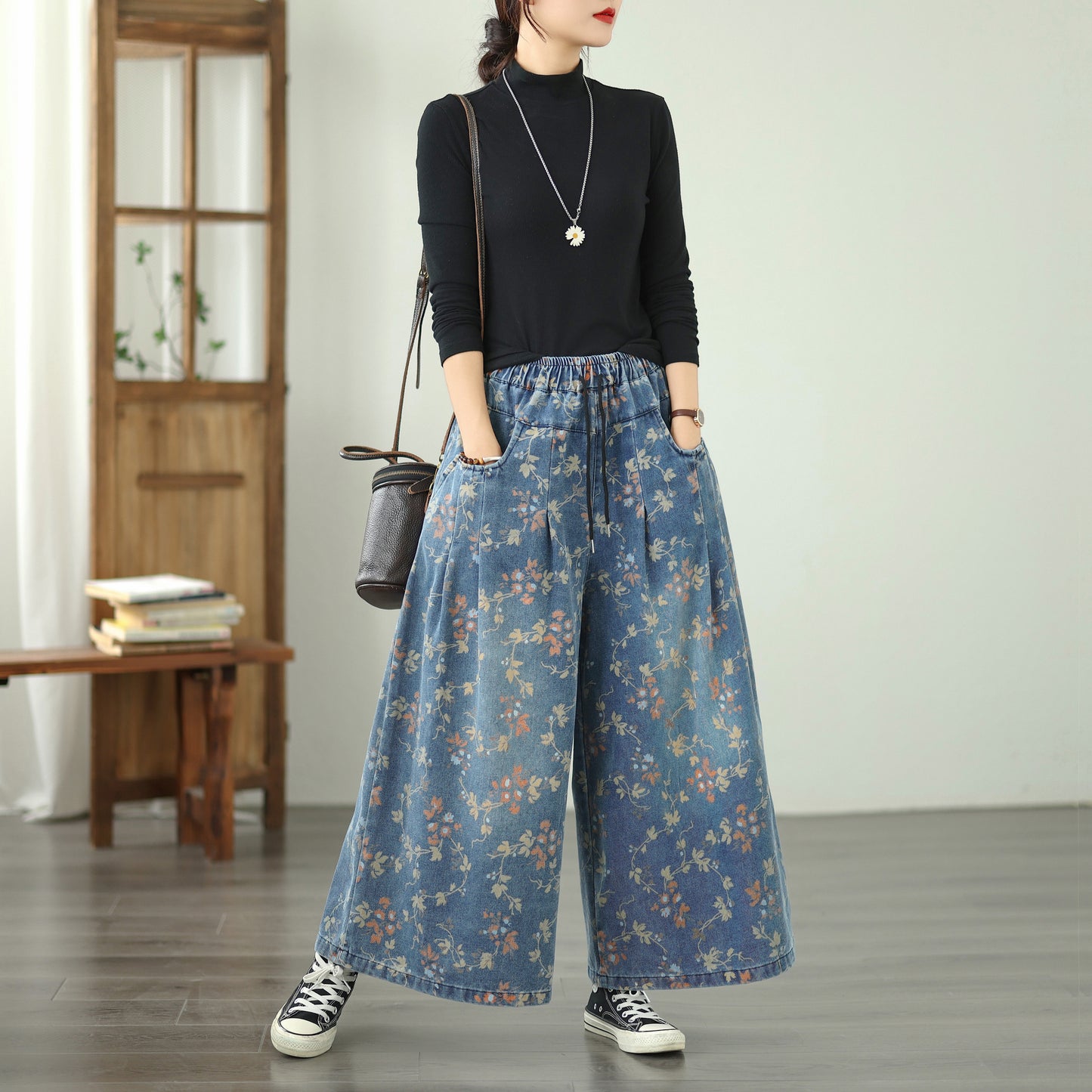Women's Loose Elastic Waist Wide Leg Denim