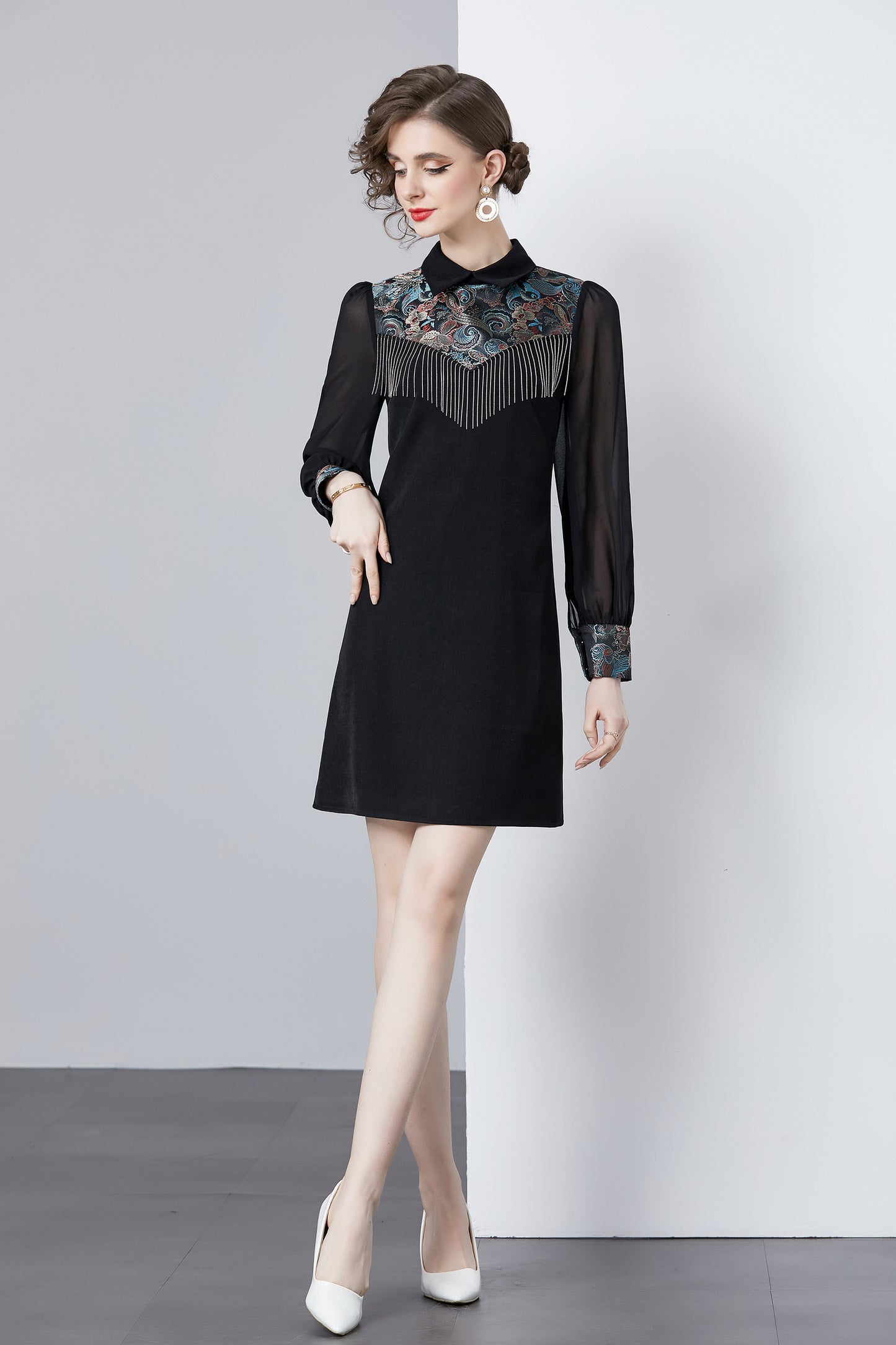 Vintage Women's Elegant Embroidered Hight Neck Mini Dress - LAI MENG FIVE CATS