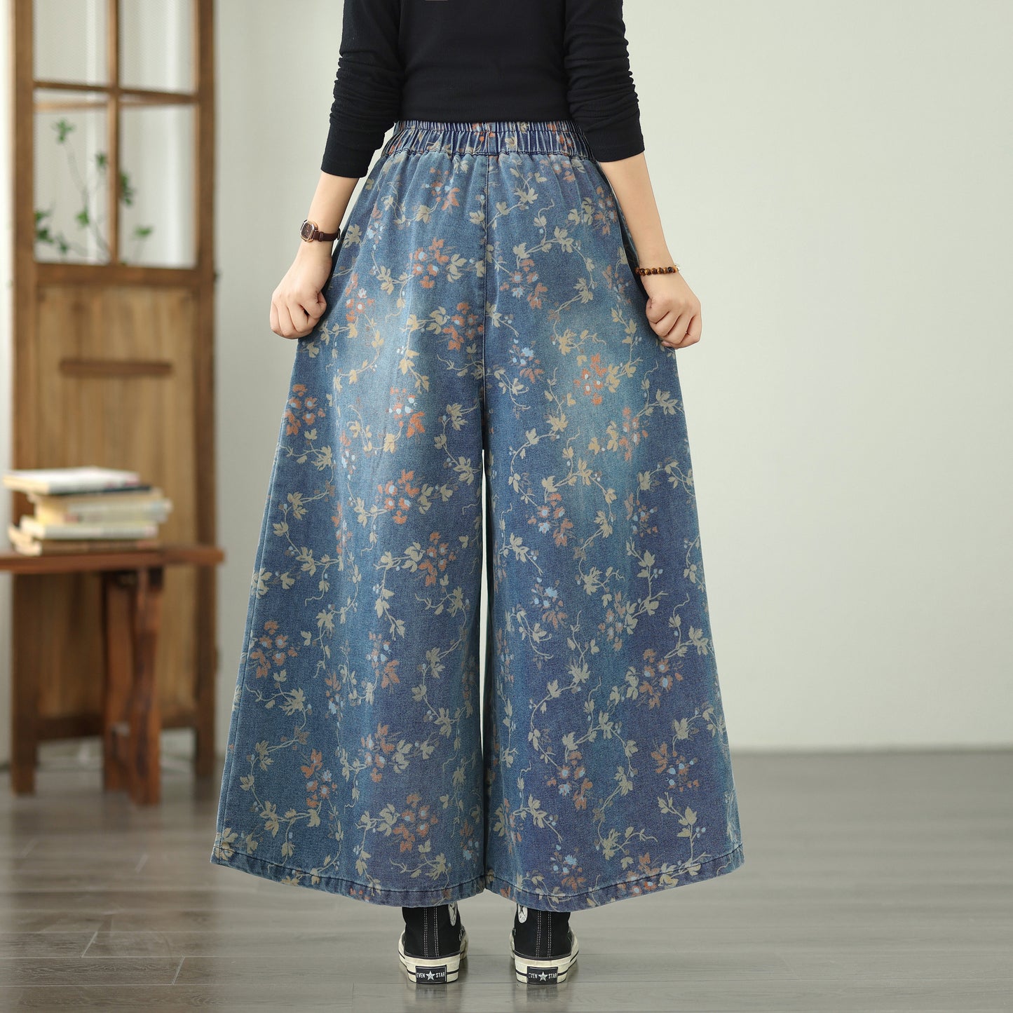 Women's Loose Elastic Waist Wide Leg Denim