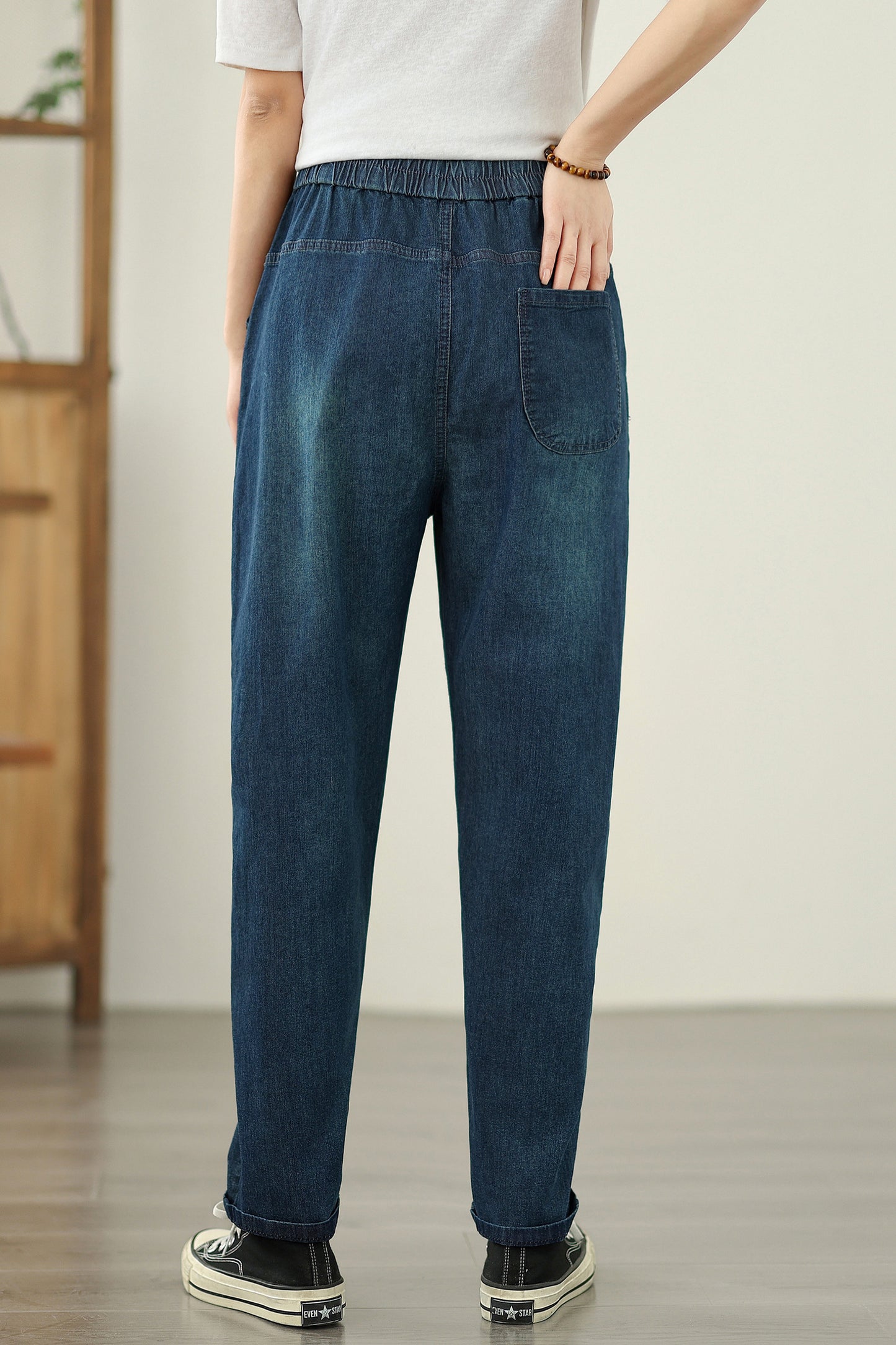Women's Elastic Waist Embroidery Denim Jeans Pants