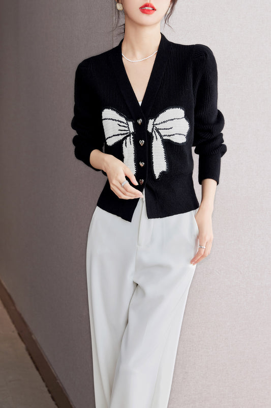 BK-Knit Black V Neck Cardigan - LAI MENG FIVE CATS