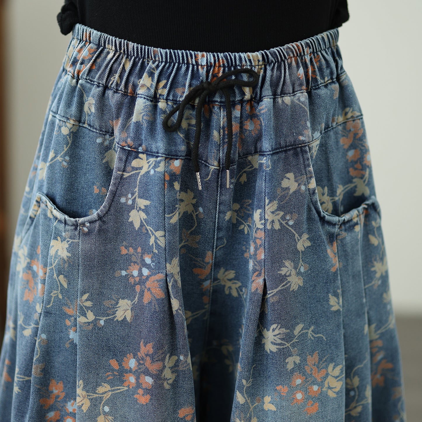 Women's Loose Elastic Waist Wide Leg Denim