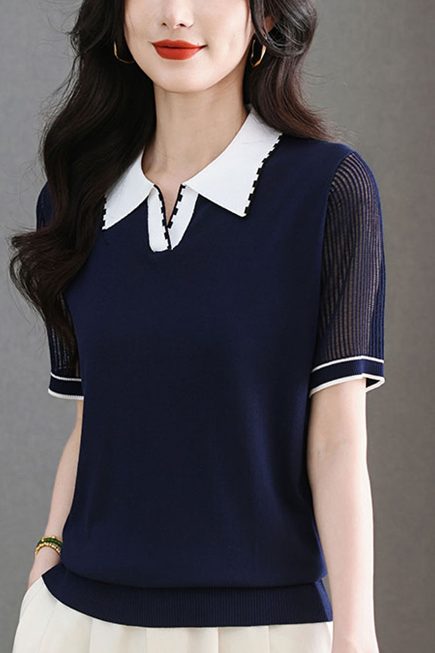Women's Contrasting Color Polo Collar Knit Blouse