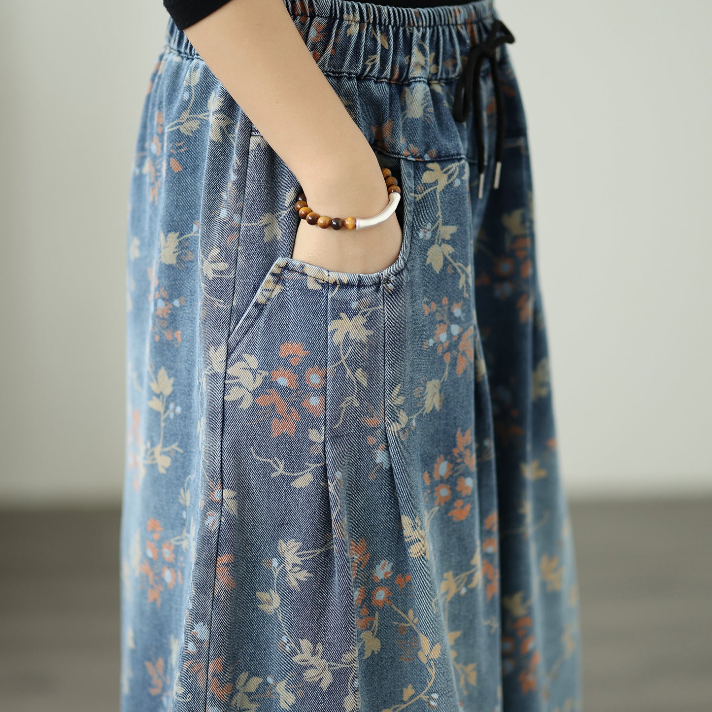Women's Loose Elastic Waist Wide Leg Denim