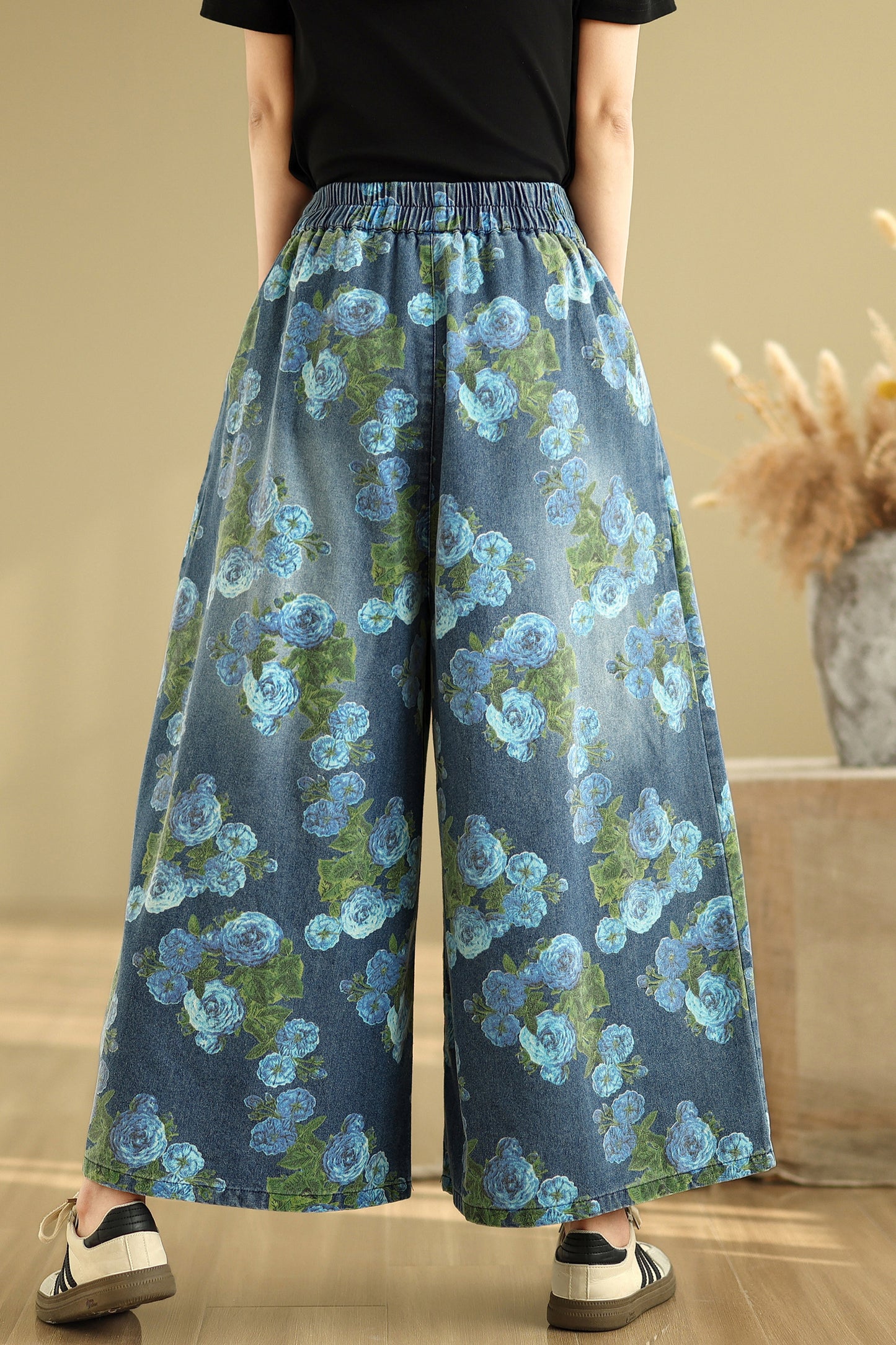 Women's Loose Elastic Waist Wide Leg Denim Pants