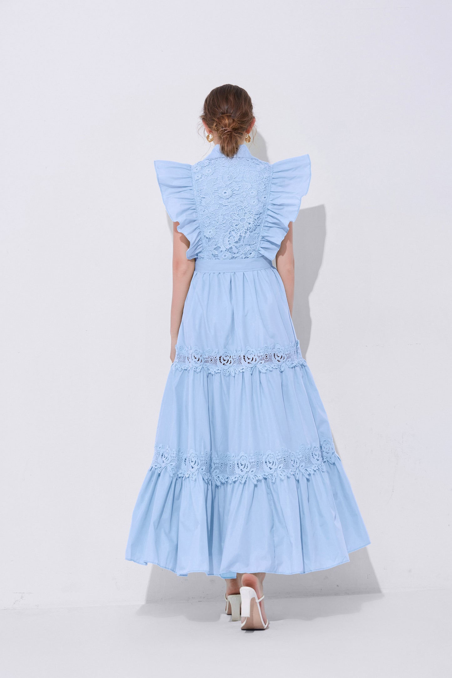 Women's Sleeveless Ruffles Lace Button  Mixi Dress