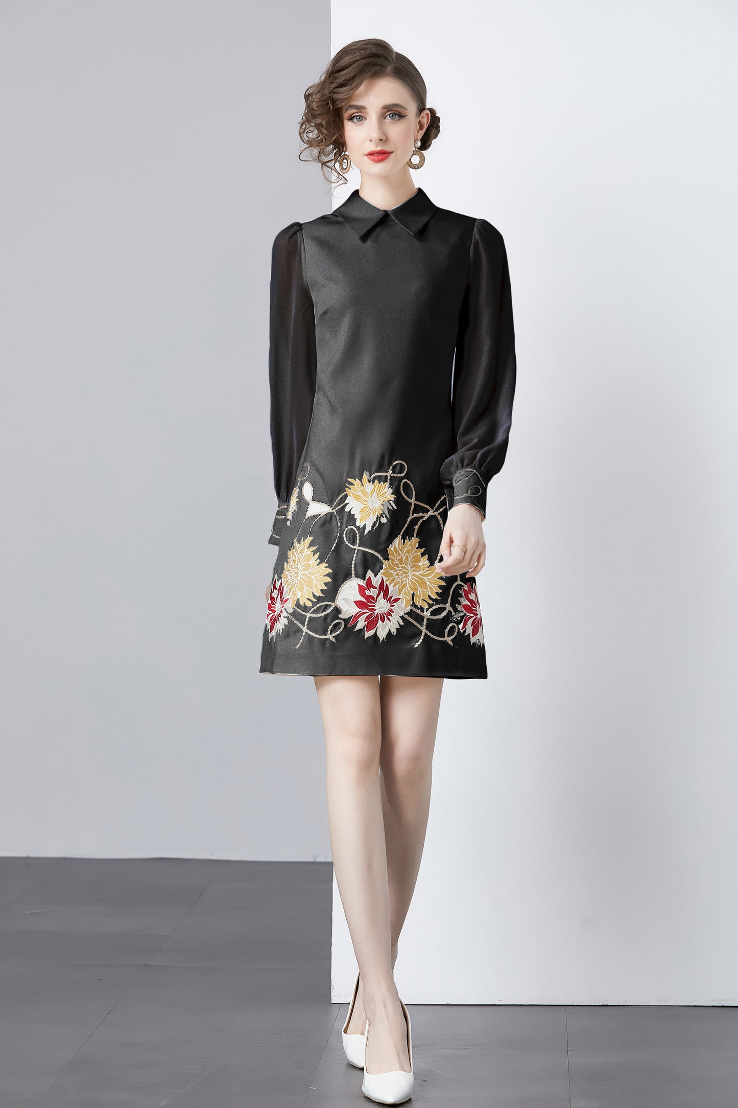 Vintage Women's Elegant Embroidered Hight Neck Mini Dress - LAI MENG FIVE CATS