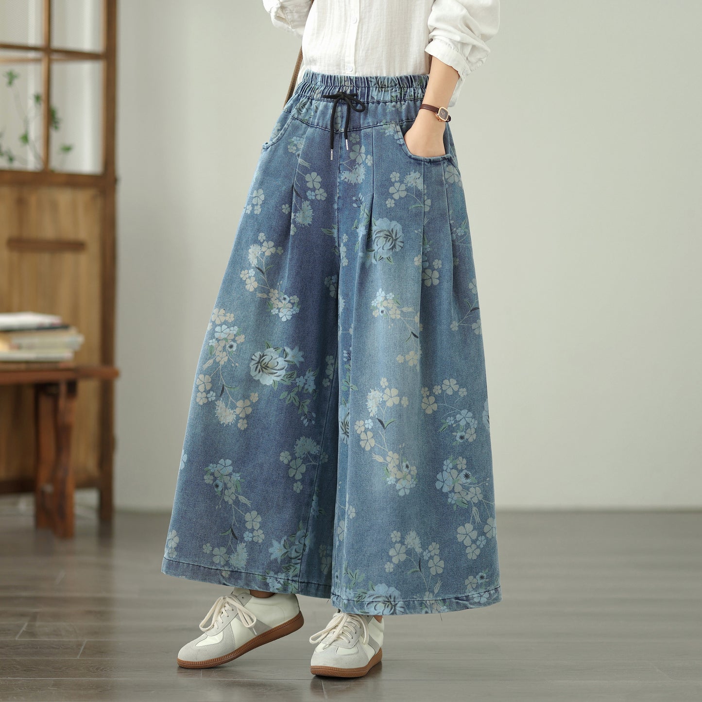 Women's Loose Elastic Waist Wide Leg Denim