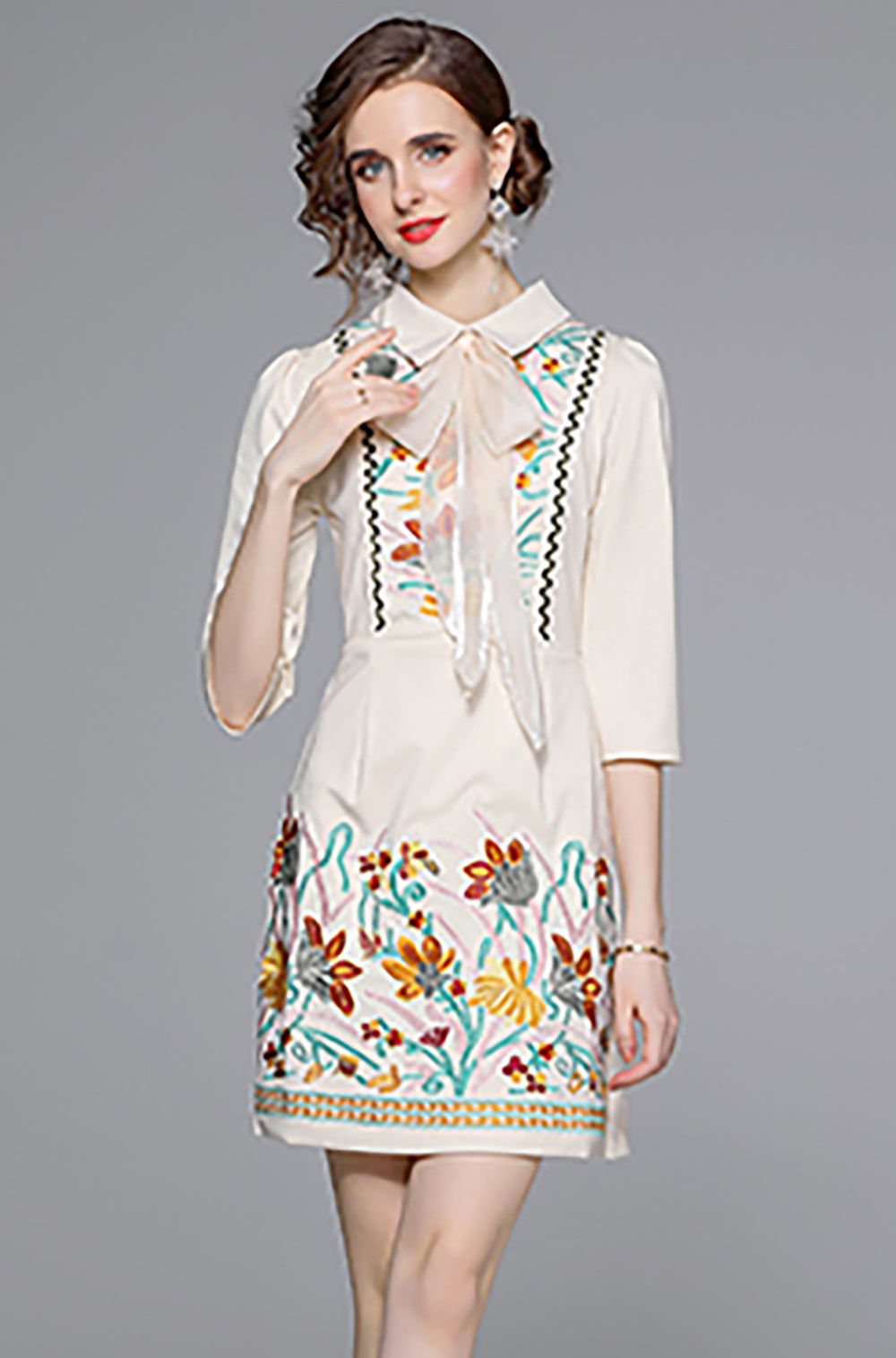 Embroidered Bow-Tie Mini Dress – White Floral - LAI MENG FIVE CATS
