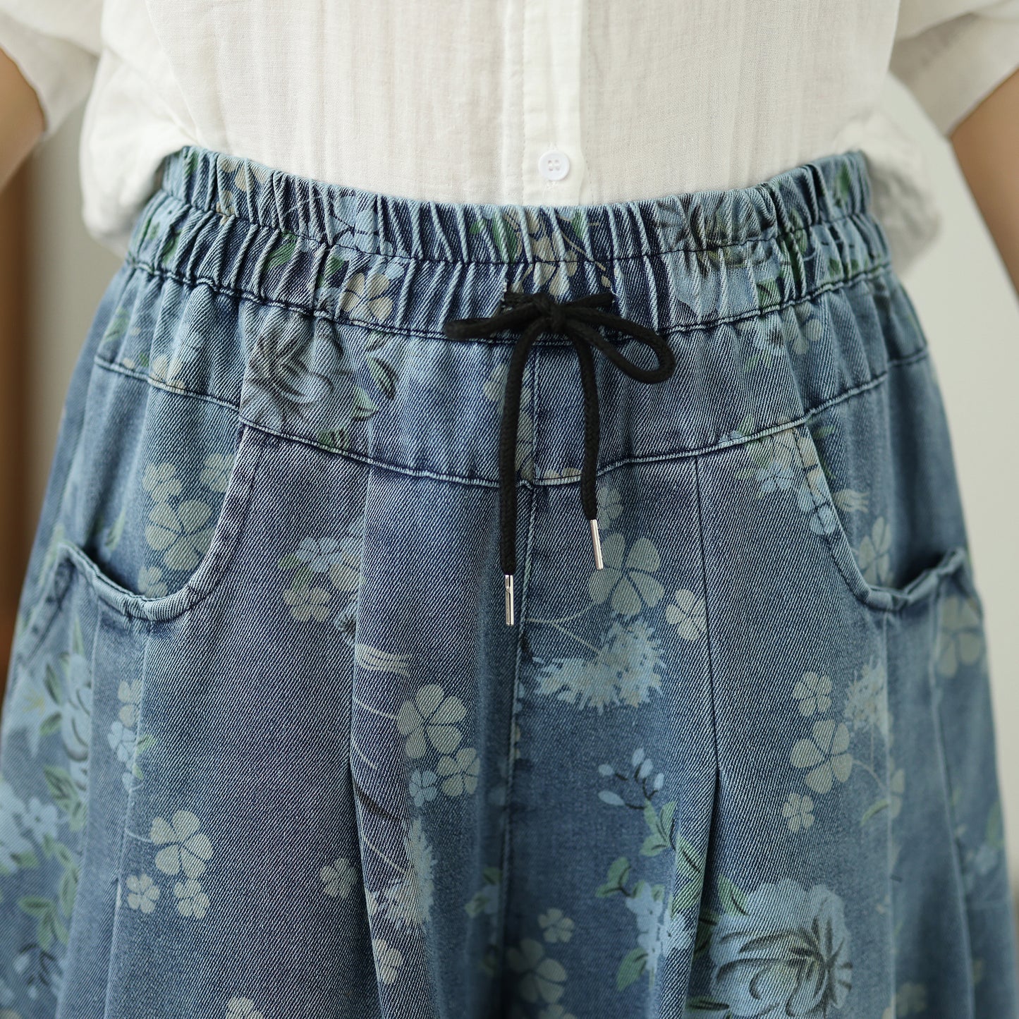 Women's Loose Elastic Waist Wide Leg Denim