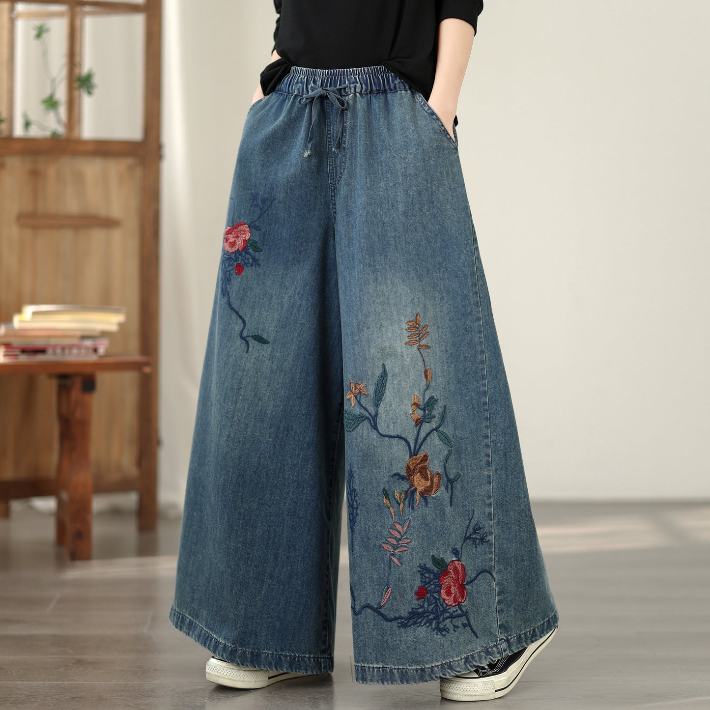Women's Baggy Jeans Embroidery Elastic Waist Denim Pants