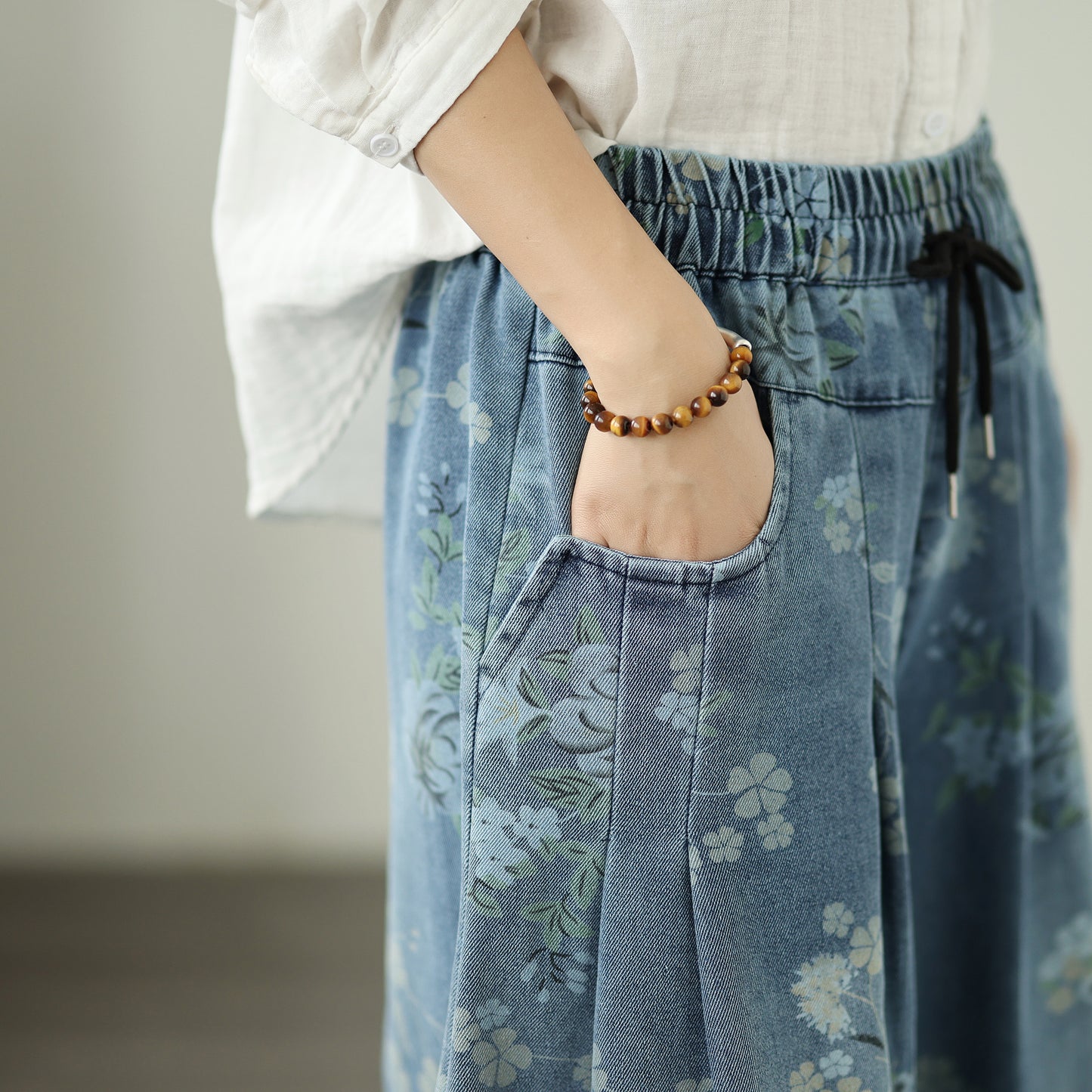 Women's Loose Elastic Waist Wide Leg Denim