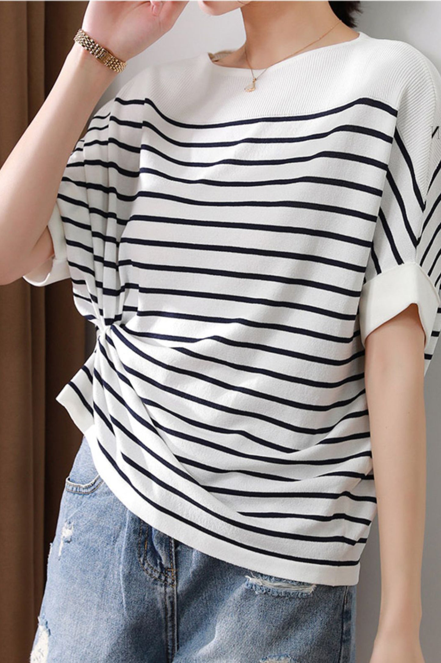 Women's Batwing Sleeves Knitted Striped Pullovers Tops