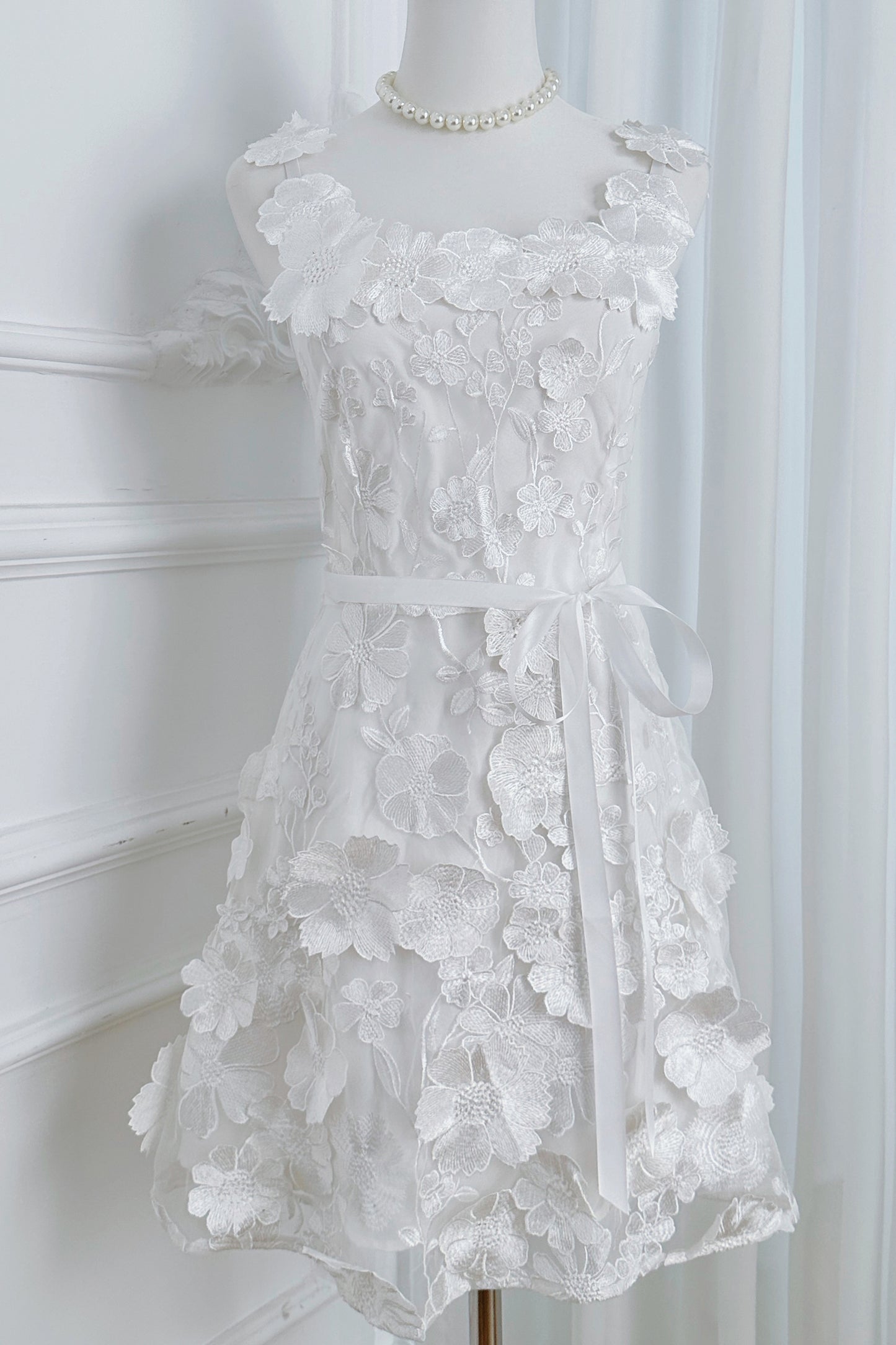 Women's Adjustable Spaghetti Straps 3D Floral Tulle Mini Dress
