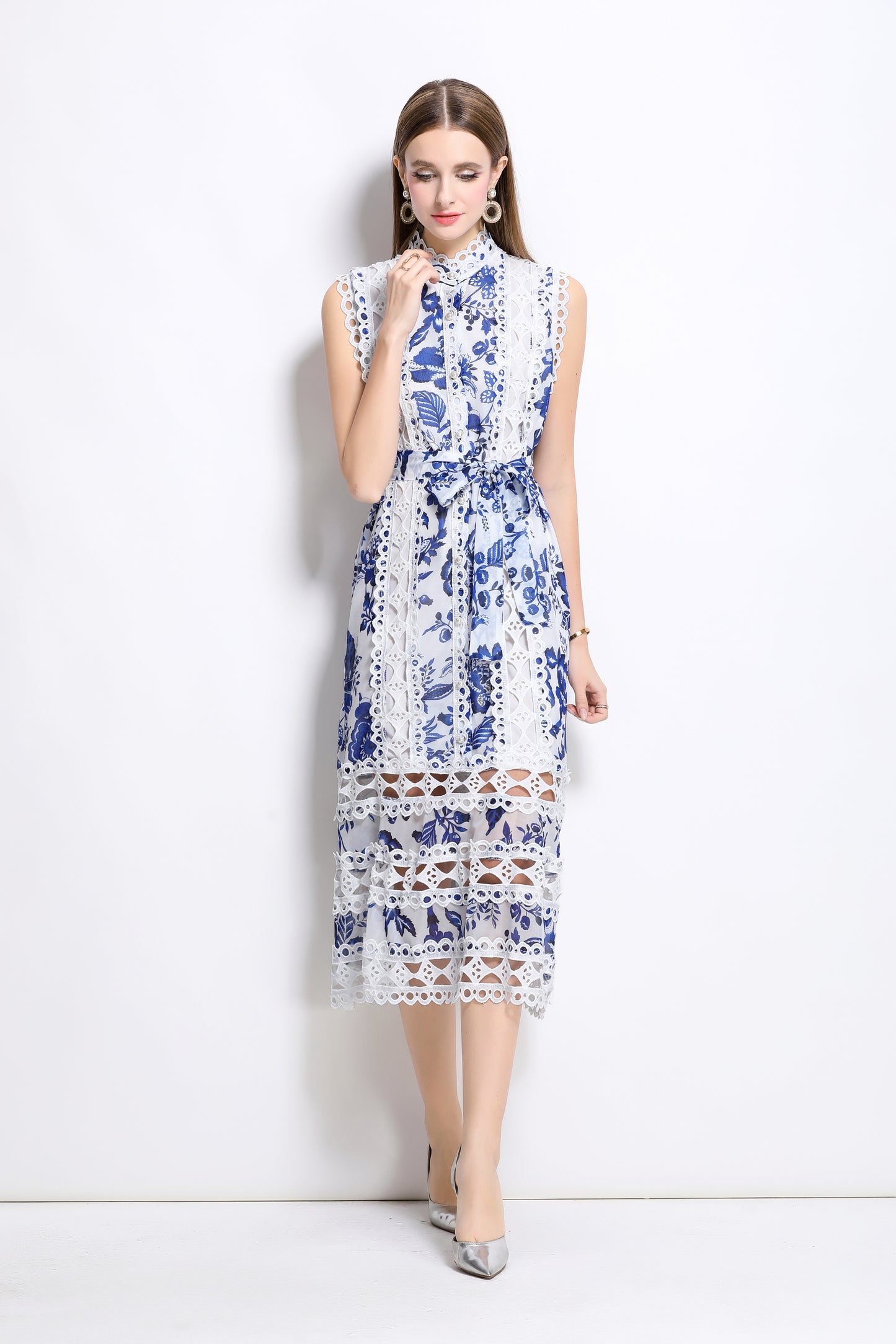 Women's Sleeveless Hollow Out Lace Midi Dress