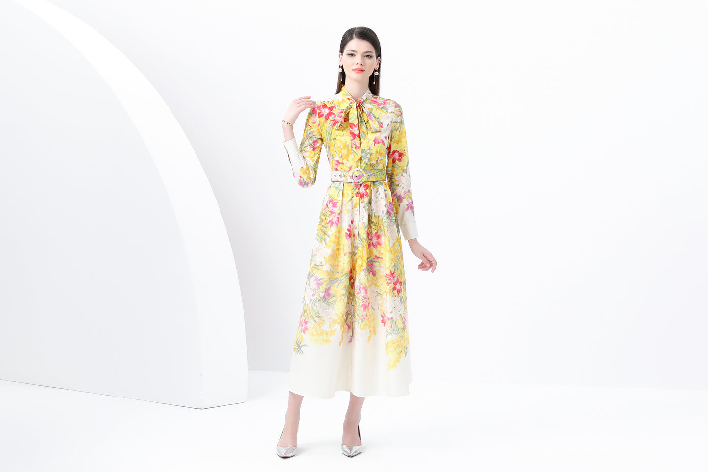 BK-Floral print Tie Neck Maxi Dress