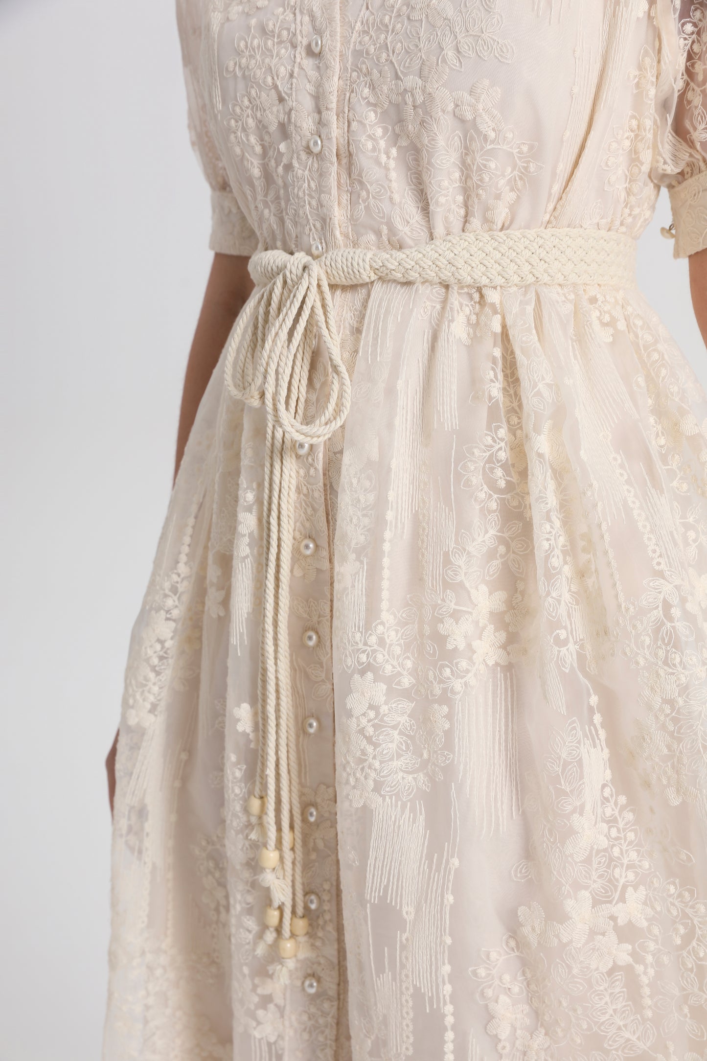 Women'sTulle Embroidery V-Neck Lace Midi Dress