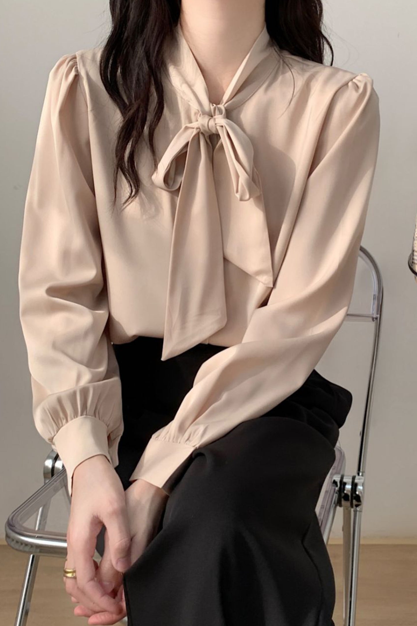 Women's Stain Shirt Tie Neck Long Sleeve Blouse Top