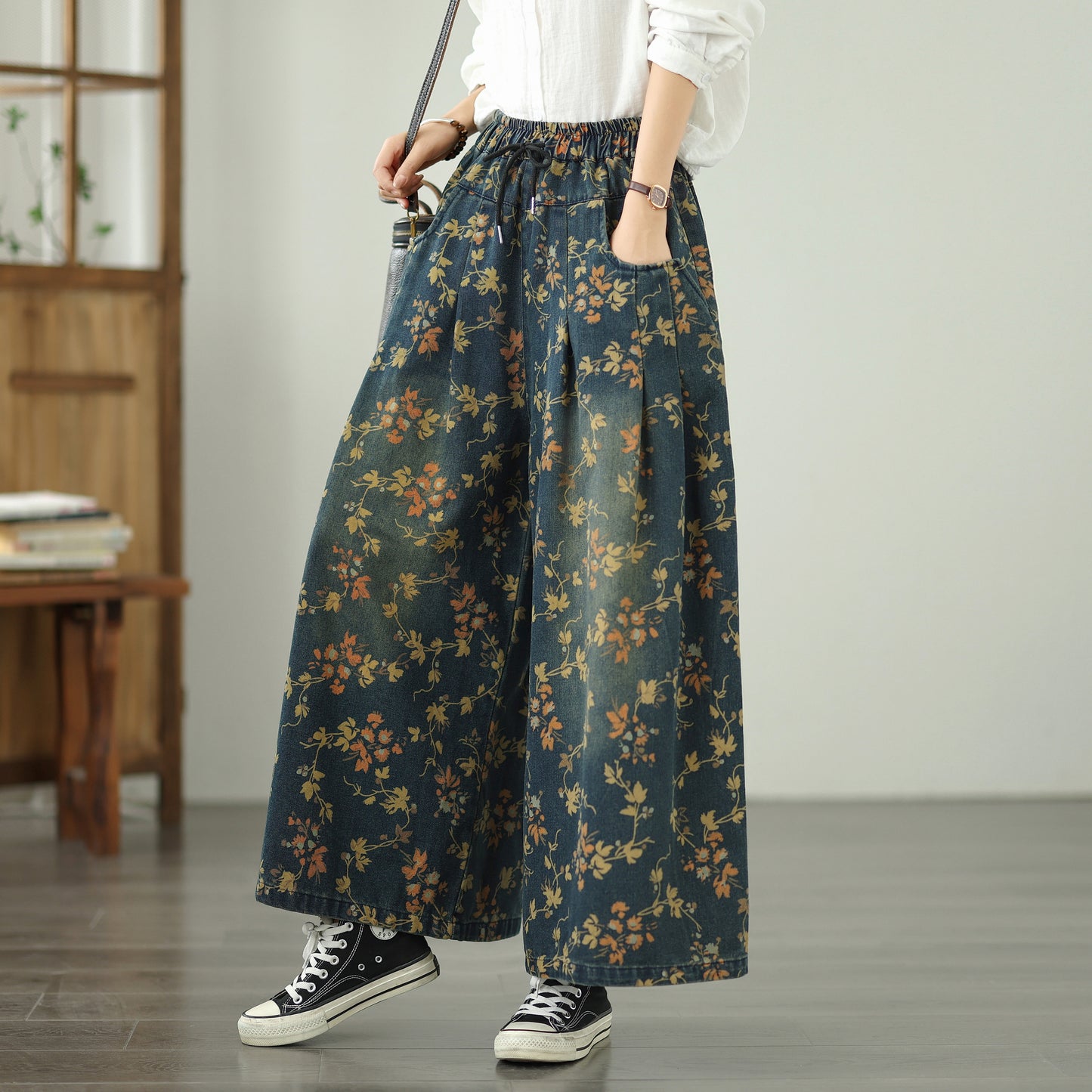 Women's Loose Elastic Waist Wide Leg Denim