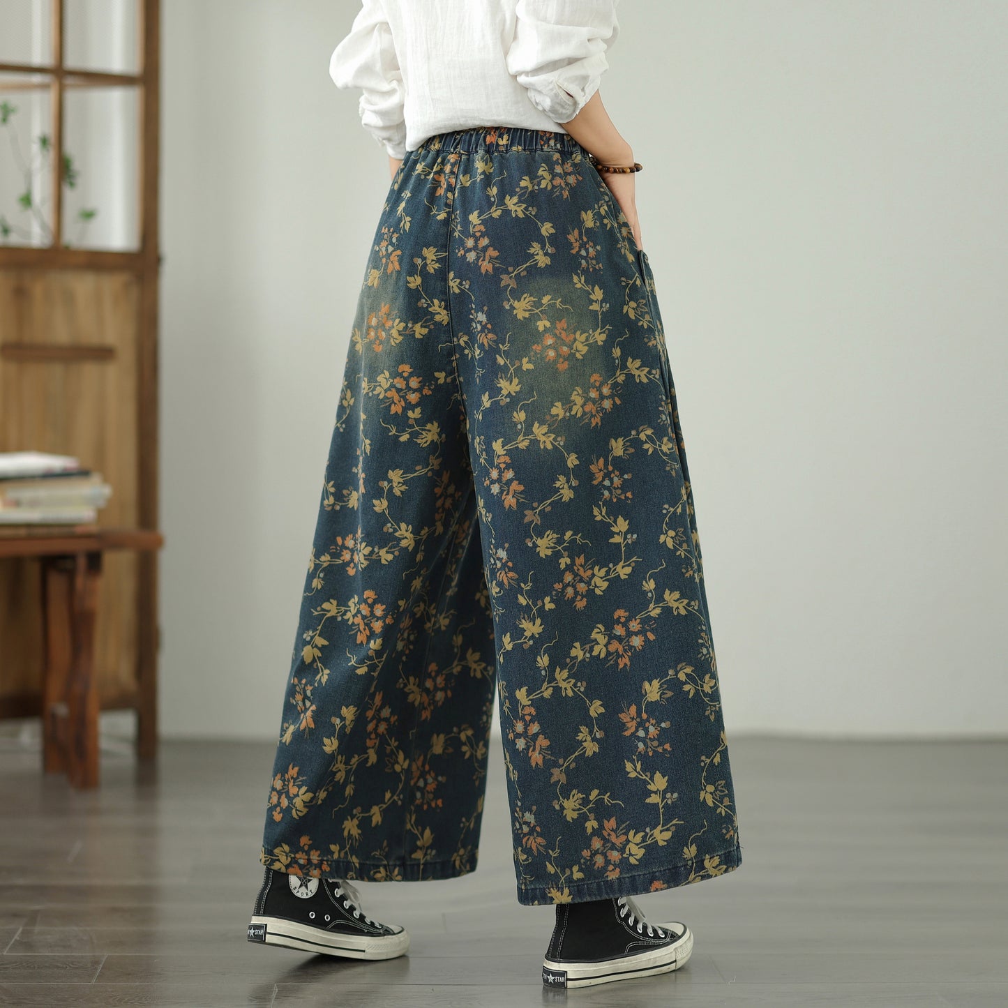 Women's Loose Elastic Waist Wide Leg Denim