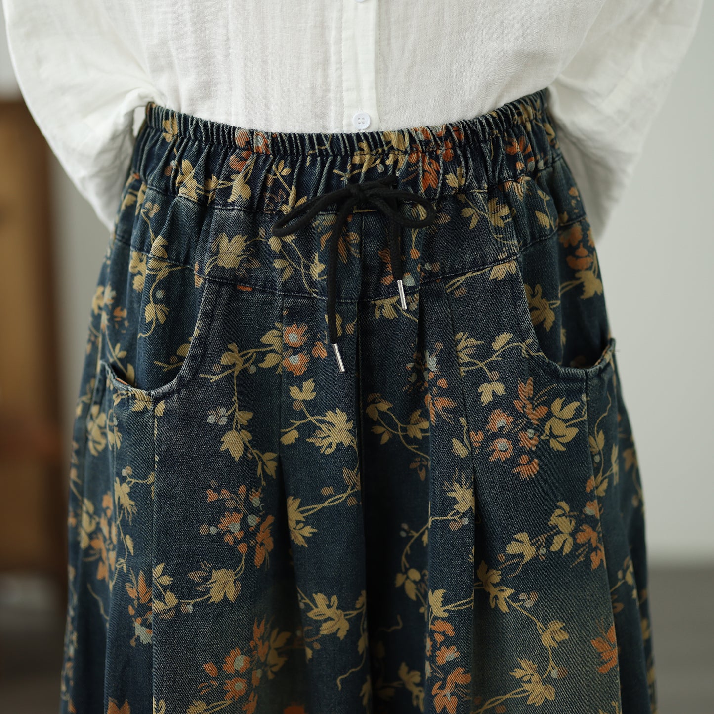 Women's Loose Elastic Waist Wide Leg Denim