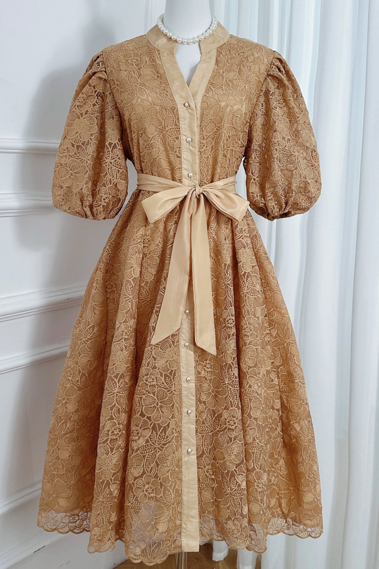 Women's Lace Embroidery Puff Sleeve Midi Dress