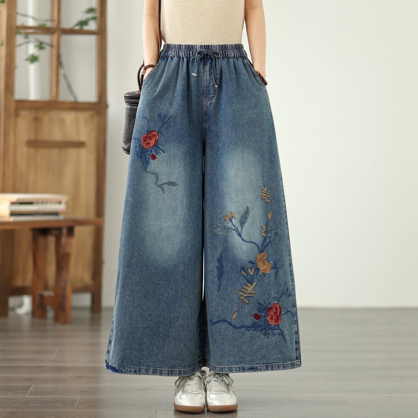 Women's Embroidery Wide Leg Denim Pants
