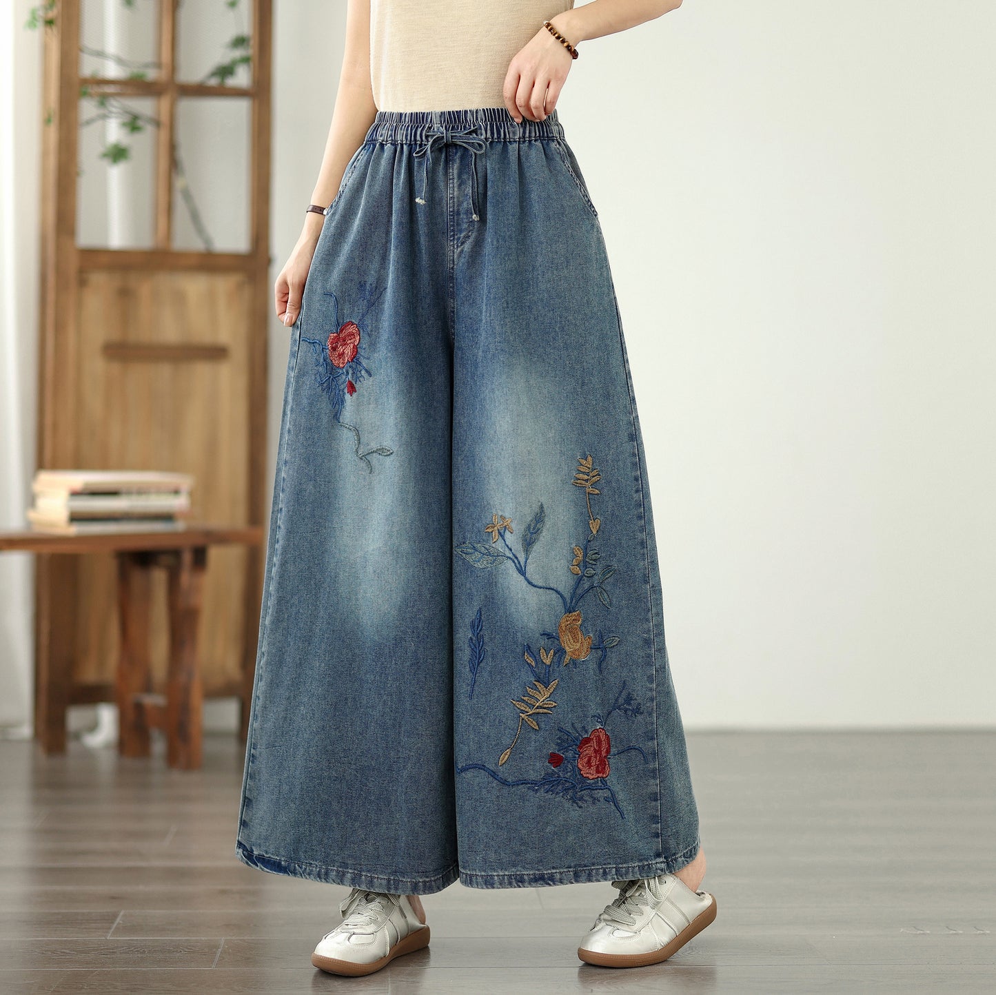Women's Embroidery Wide Leg Denim Pants