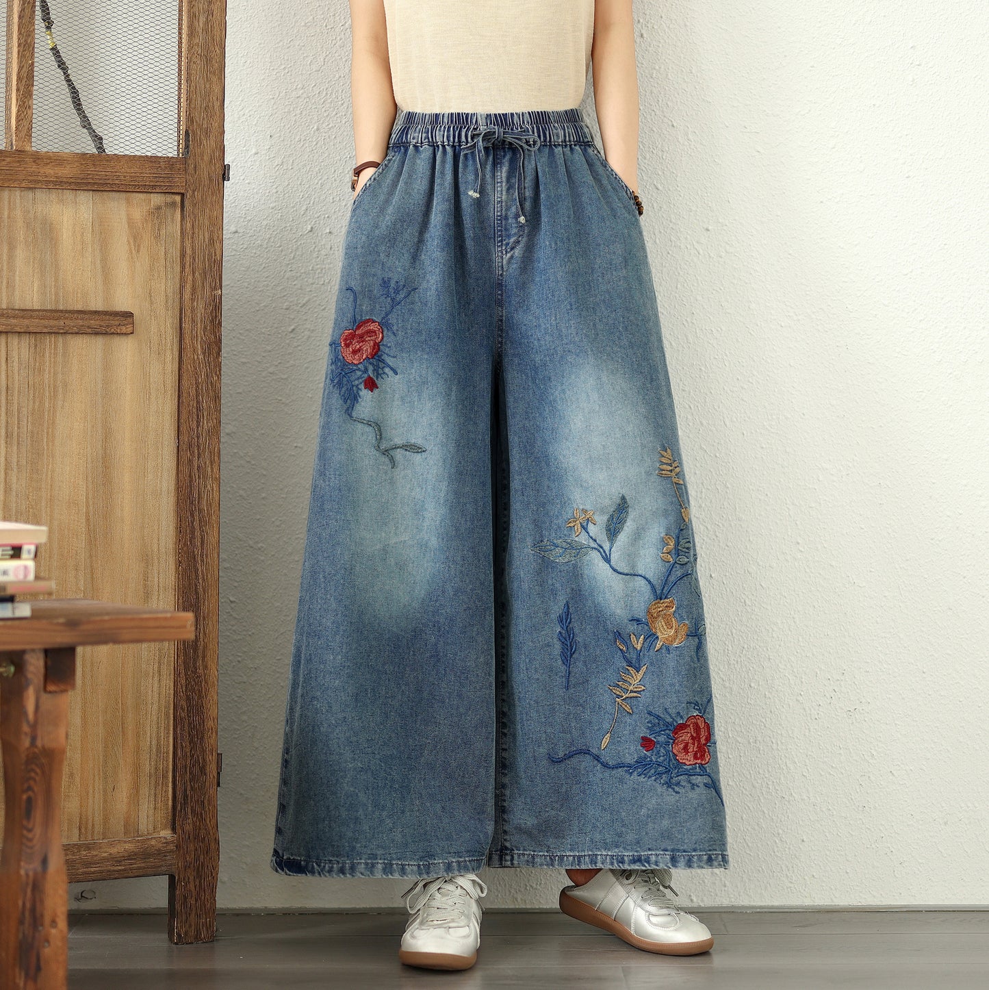 Women's Embroidery Wide Leg Denim Pants