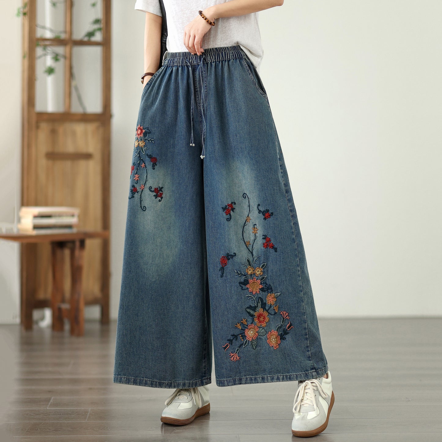 Women's Embroidery Wide Leg Denim Pants