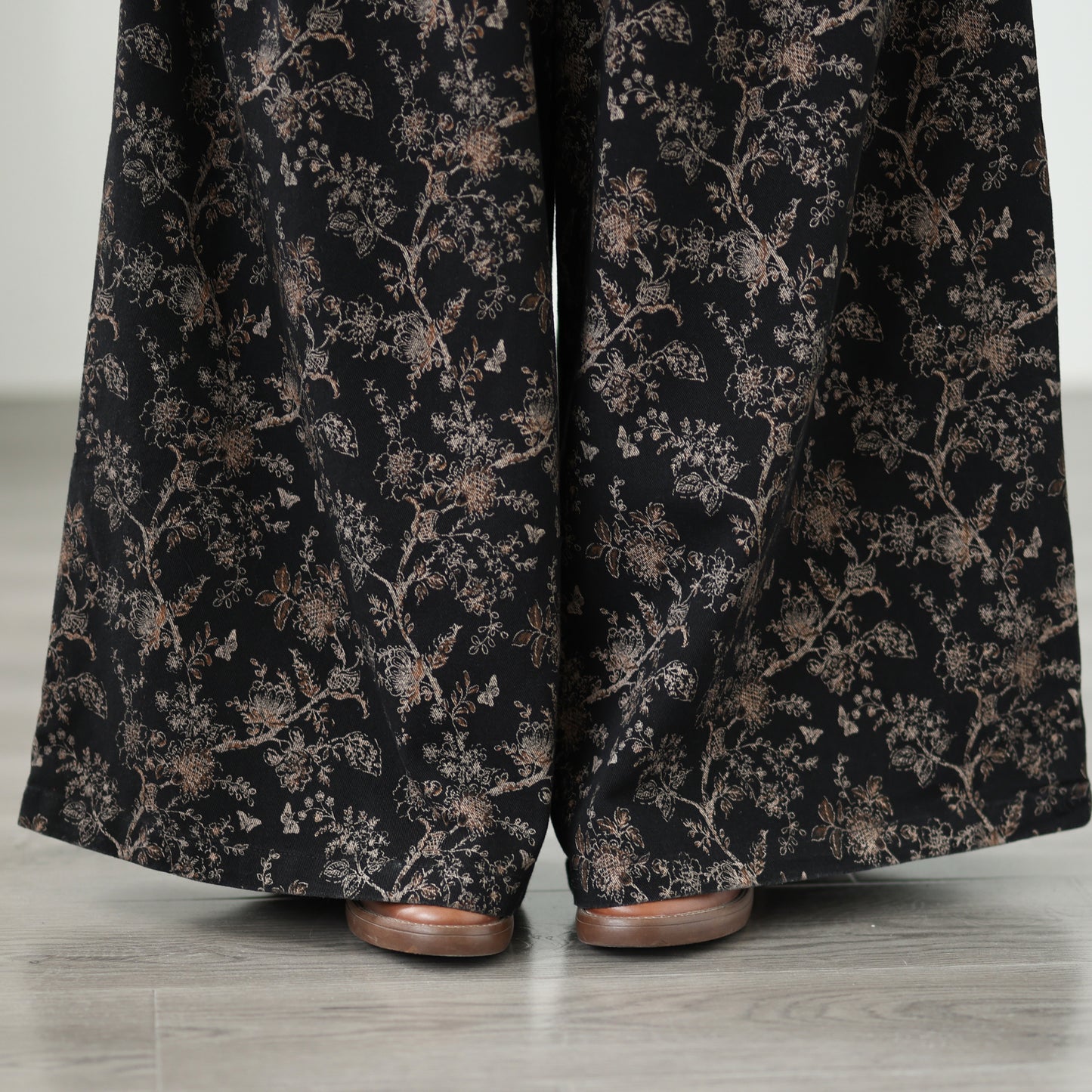 Women's Baggy Jeans Drawstring Elastic Waist Wide Leg
