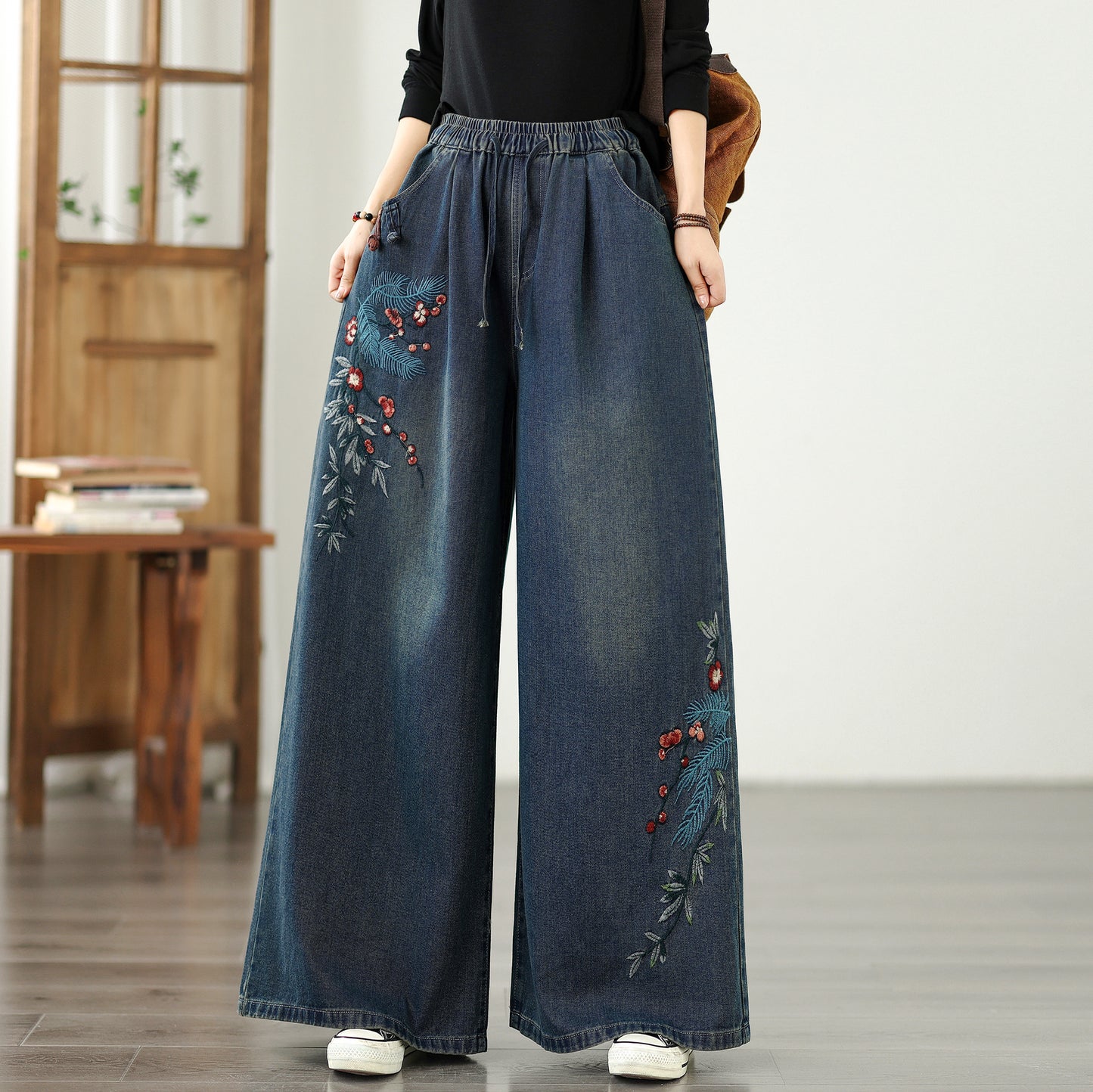 Women's Baggy Jeans Embroidery Drawstring Waist Wide Leg