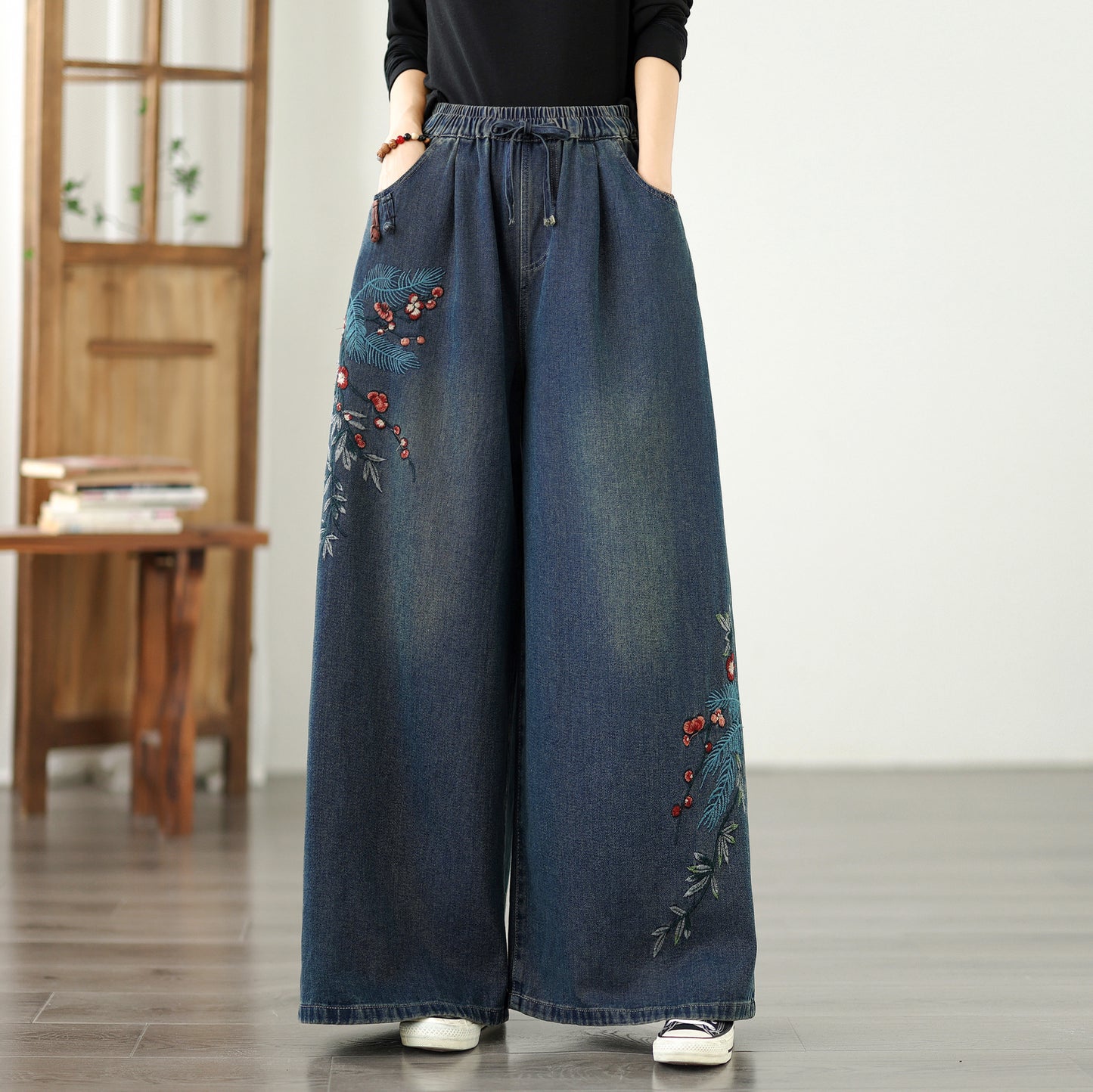 Women's Baggy Jeans Embroidery Drawstring Waist Wide Leg